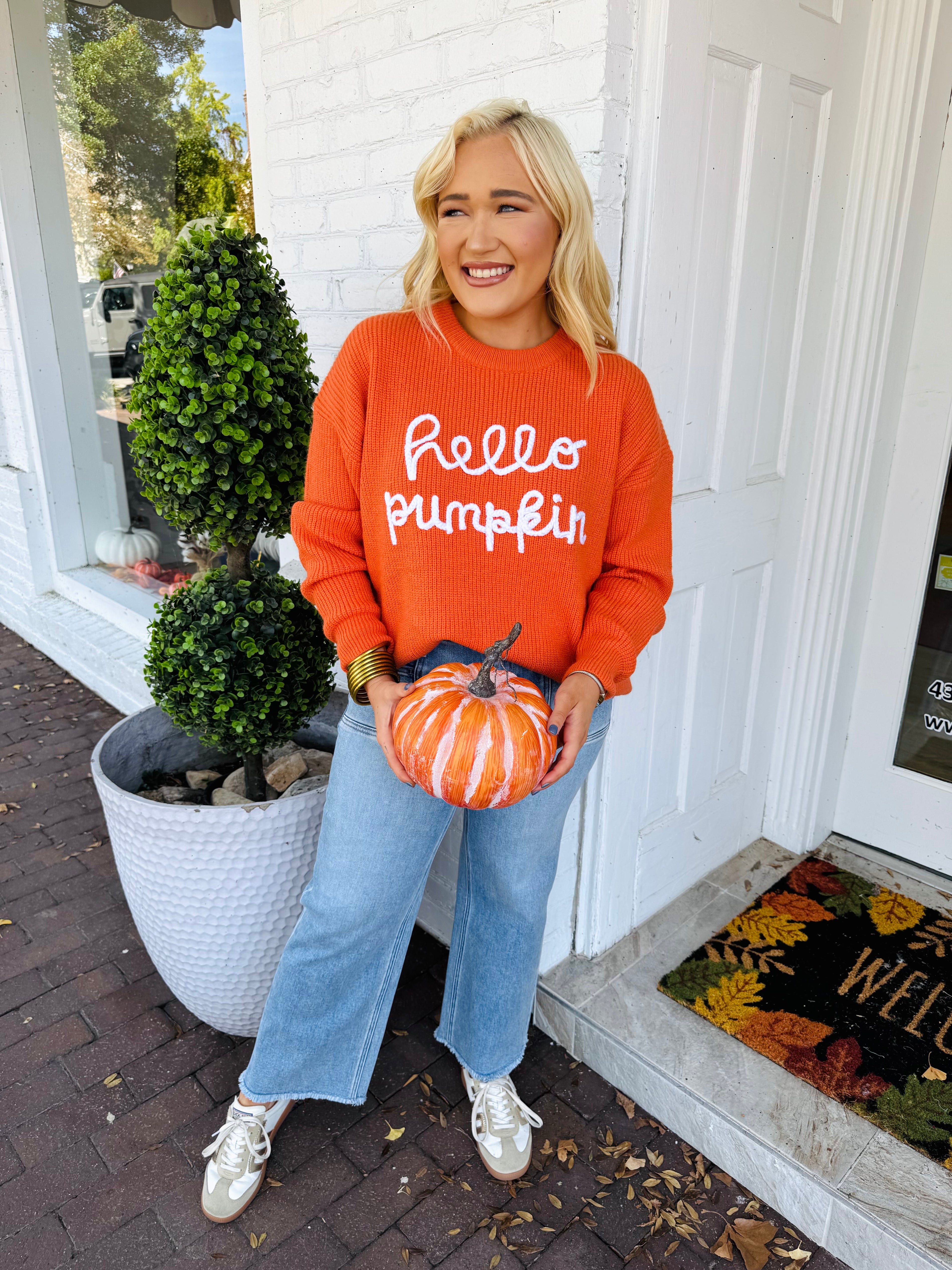 Hello Pumpkin Sweater (2 Colors)