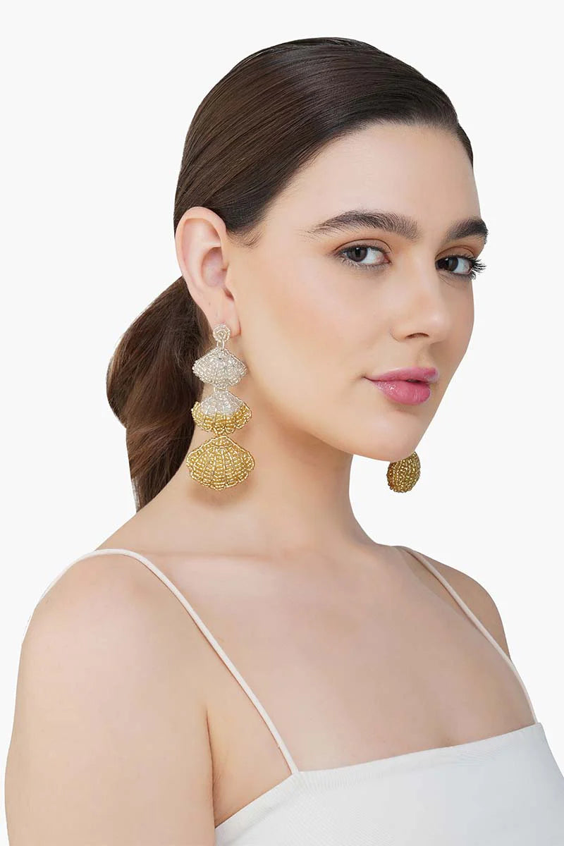 Sound of the Shells Earrings - Gold