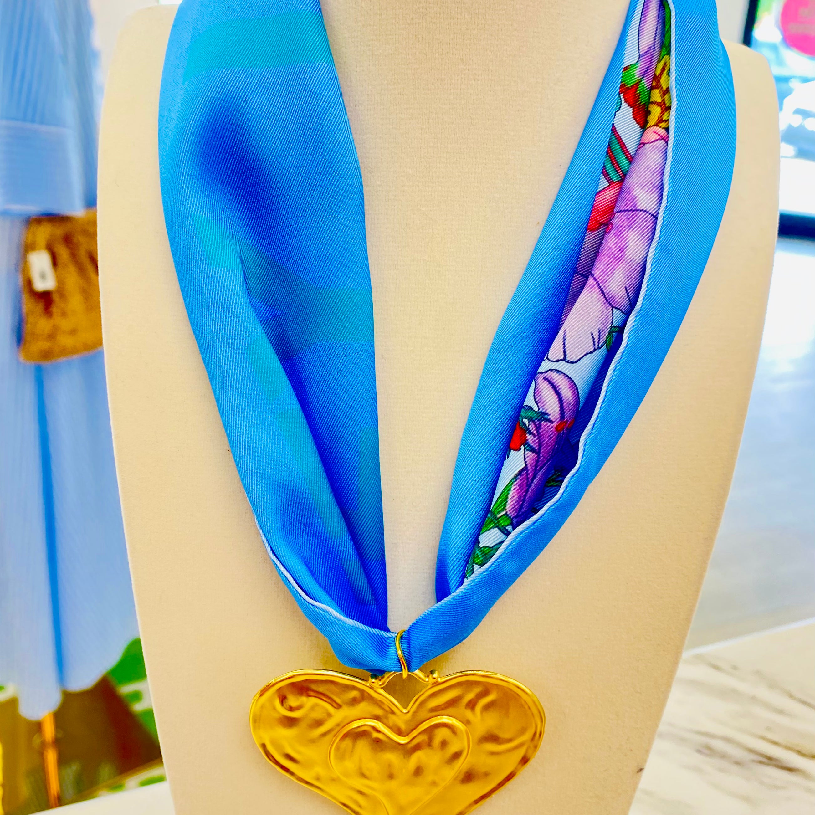 Lovey Scarf Necklace