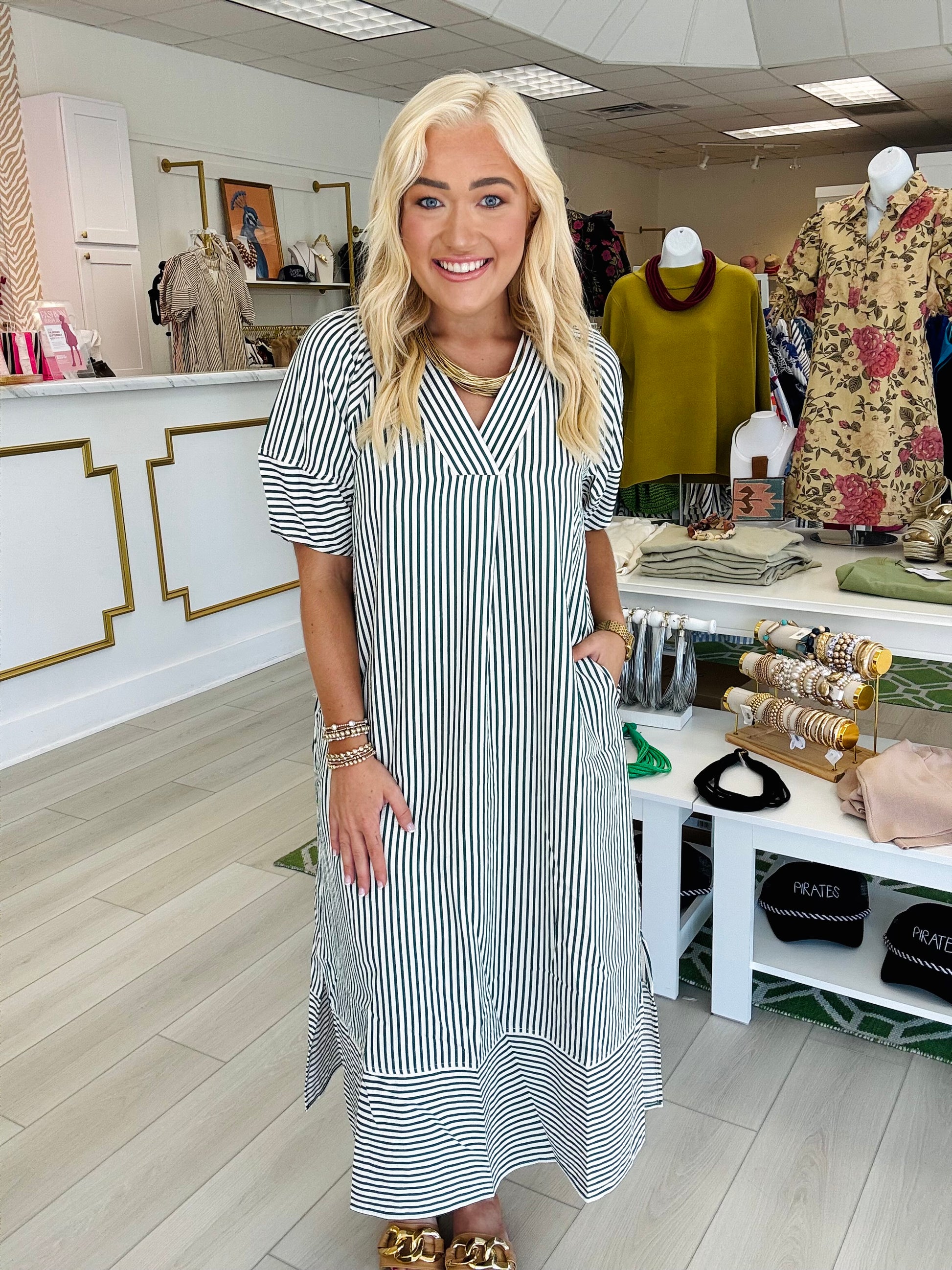 Heading Your Way Dress (4 Colors)