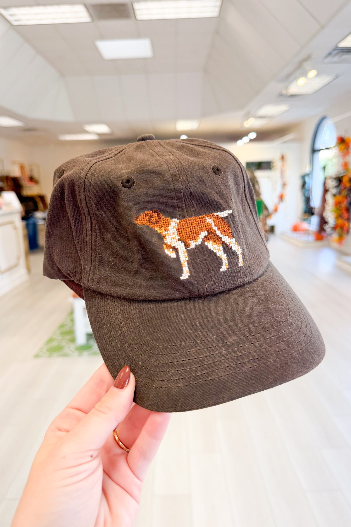 Bird Dog Embroidered Waxed Canvas Baseball Cap in Brown