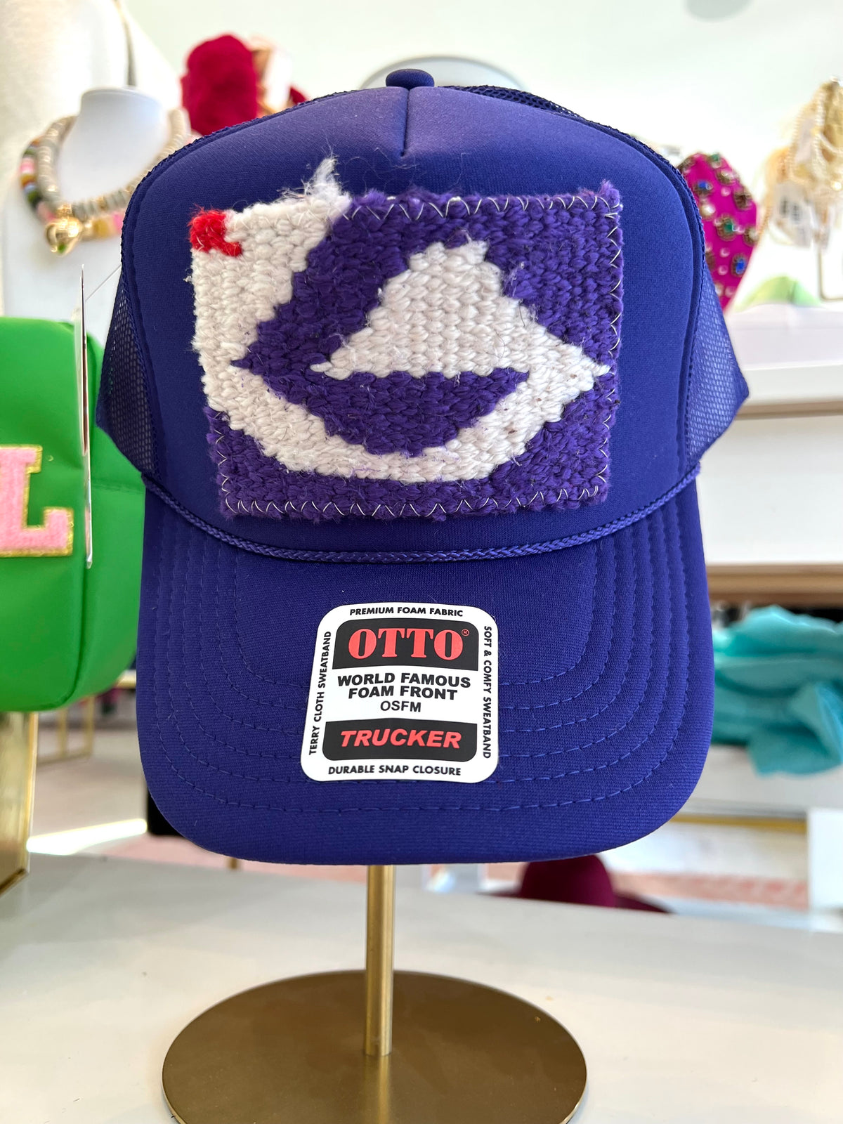 ORIJINAL Trucker Hat in Purple - Purple/White Patch