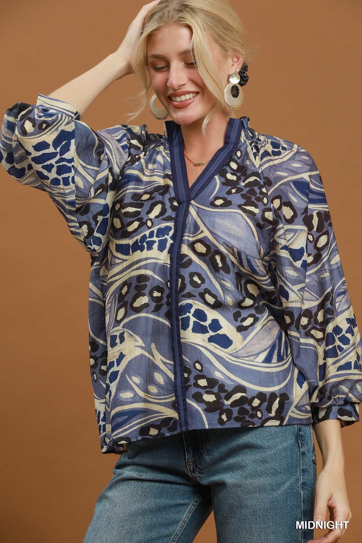 Anna Abstract Print Split Neck Blouse in Navy
