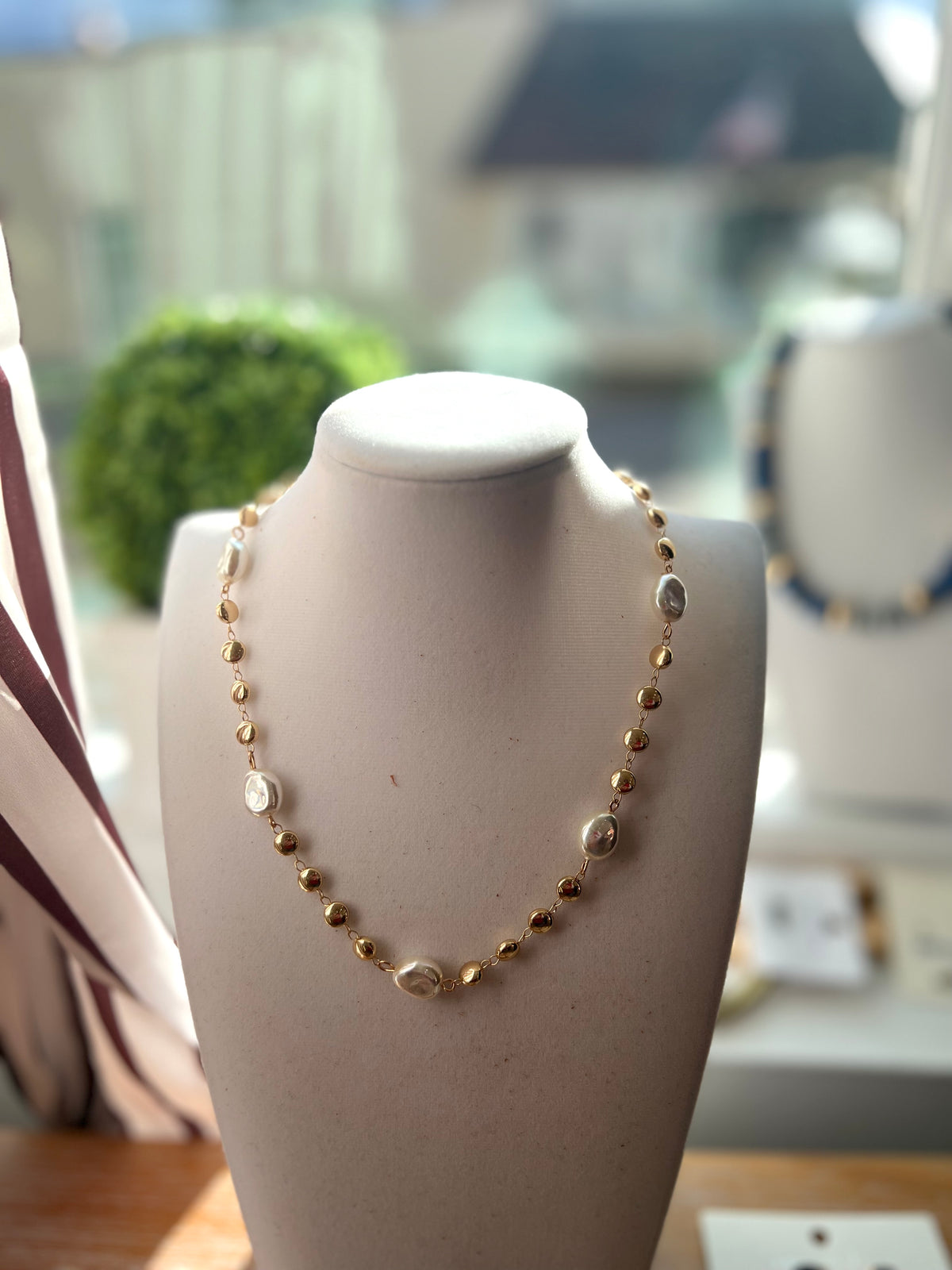 Pearls of Gold Necklace