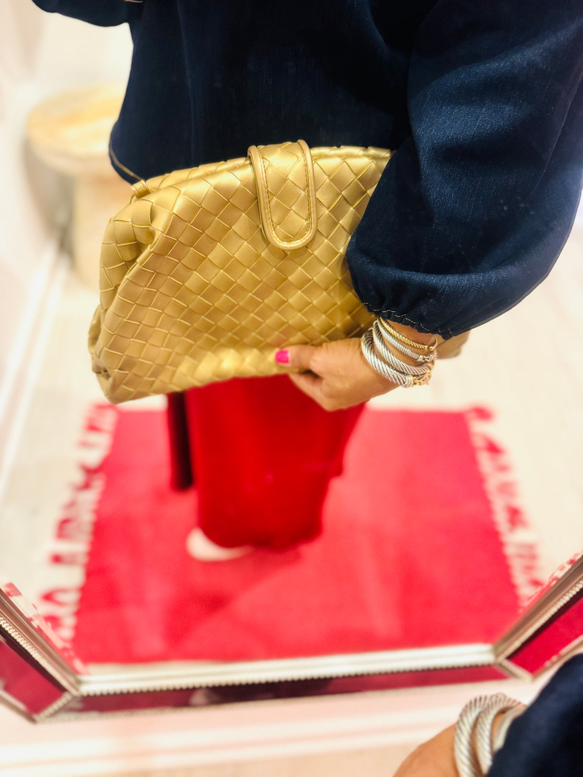 Glamorous Bag w/shoulder strap