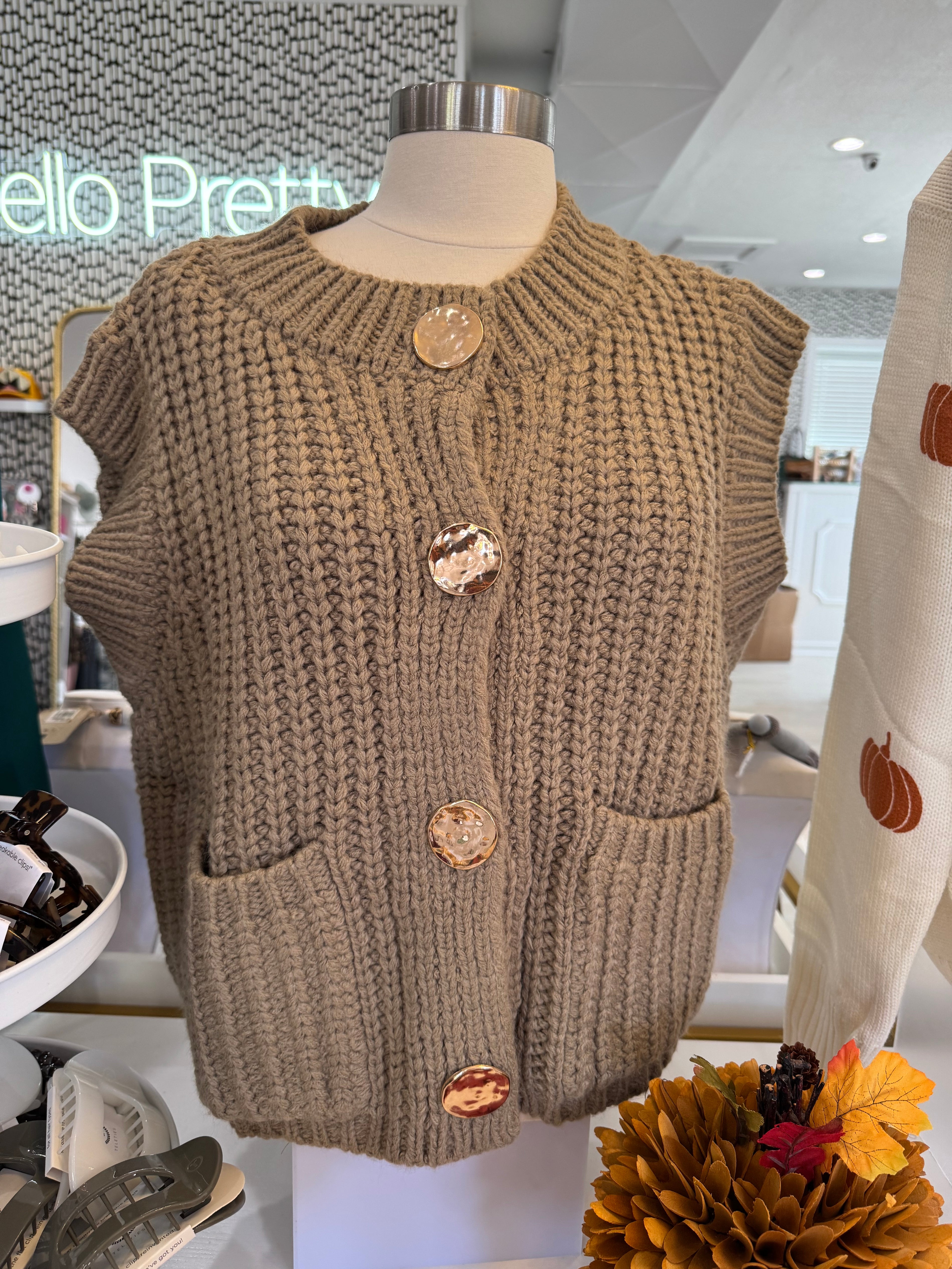 On and Up Sweater (2 Colors)