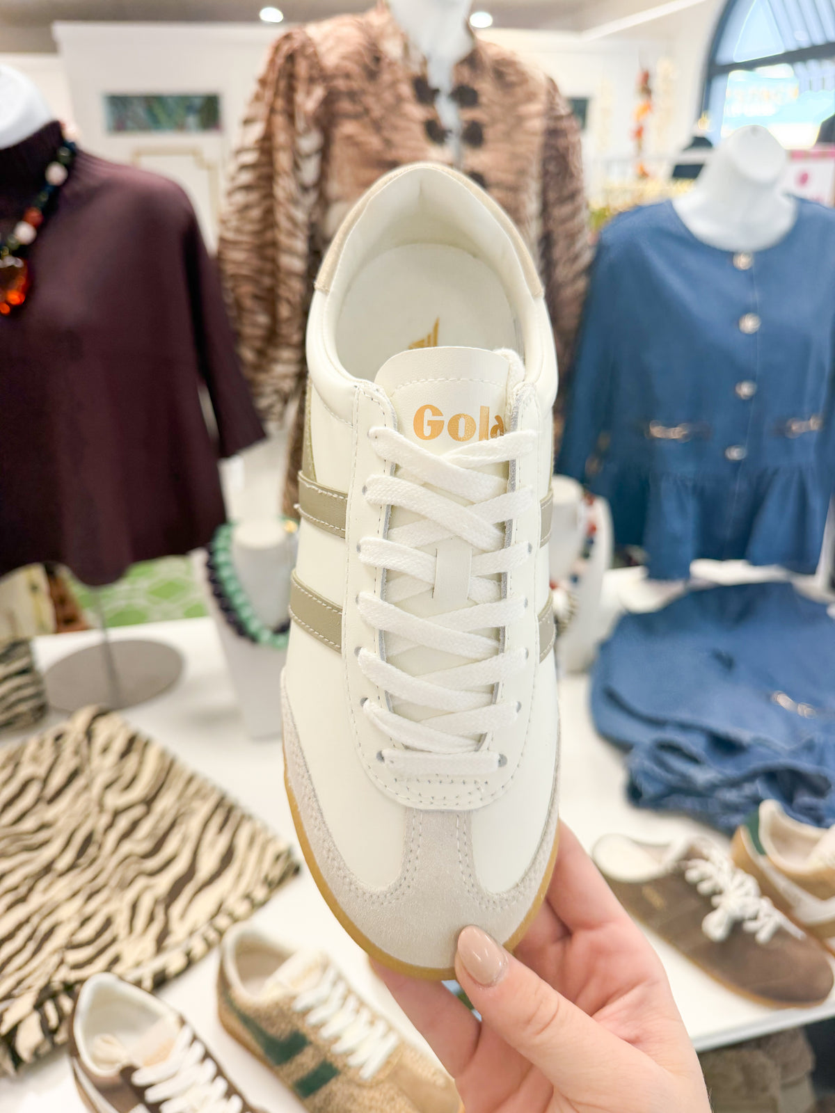 Gola Women's Torpedo Leather Trainer Off
White/Bone/Gold
