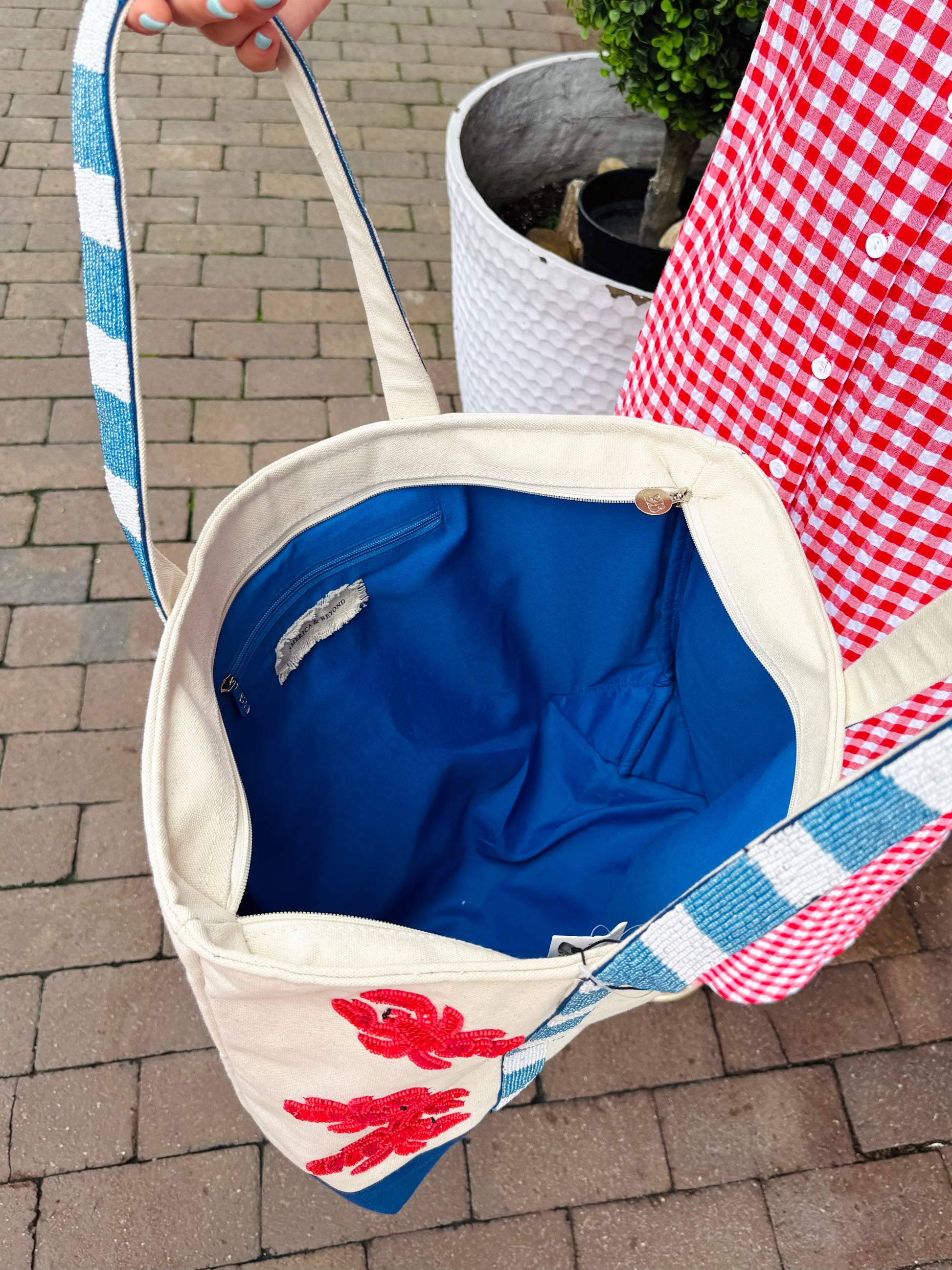 Coastal Claws Bag