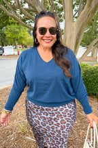Lightweight V-Neck Long Sleeve Slouchy Sweater in Navy