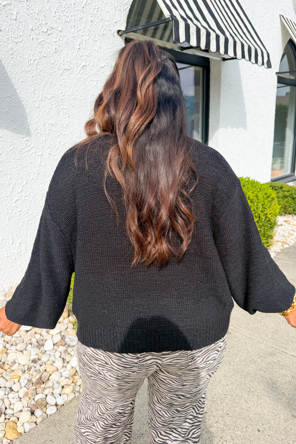 Oversized Knit Round Neck Balloon Sleeve Sweater in Black