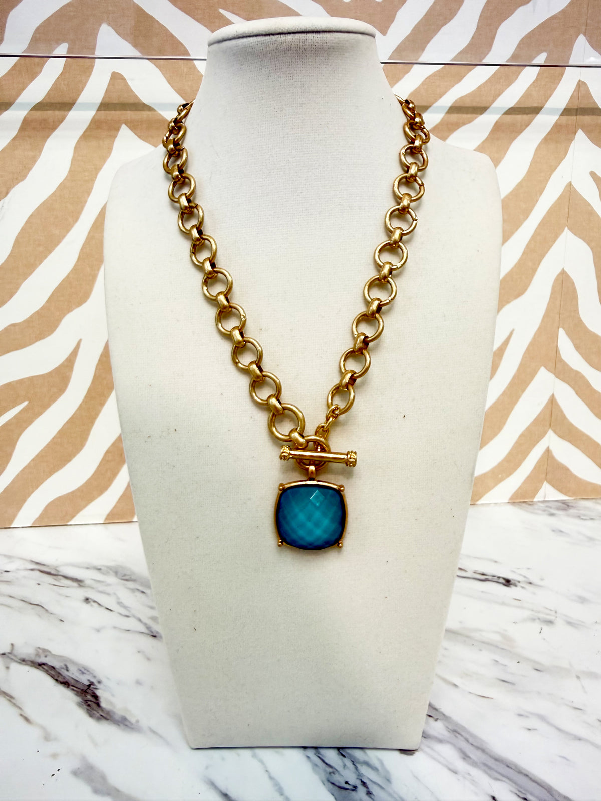 Gold Linked Chain Necklace with Marble Stone - Blue