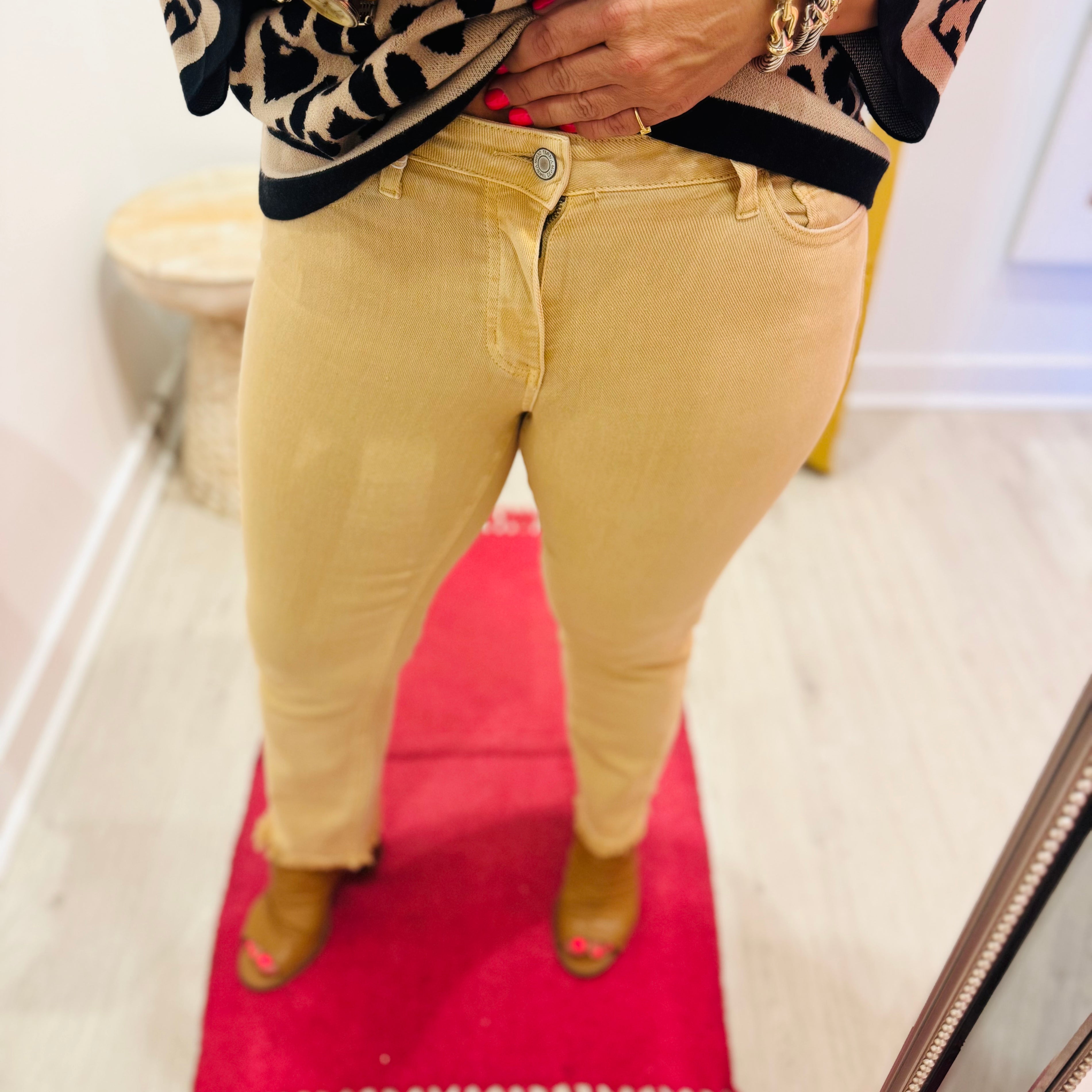 Melissa Mid Rise Stretch Straight Denim | VERVET