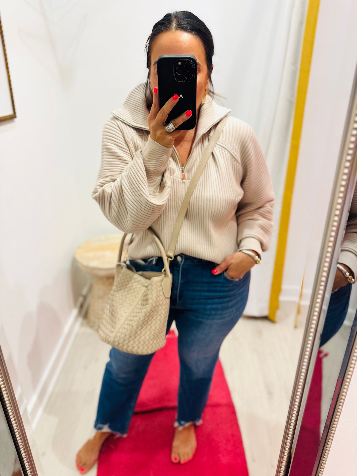 Woven Bucket Bag w/Satchel