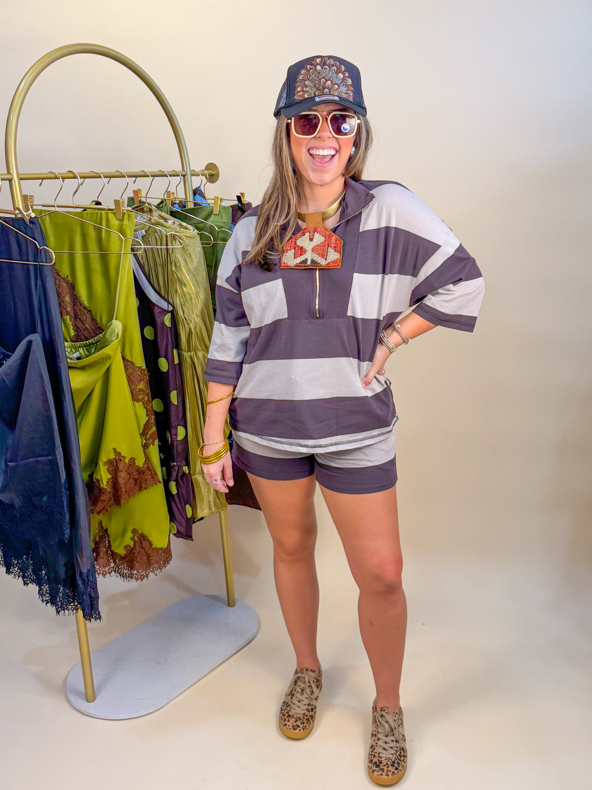 Front Zip Neck 3/4 Sleeve Stripe Pullover Top in Grey
