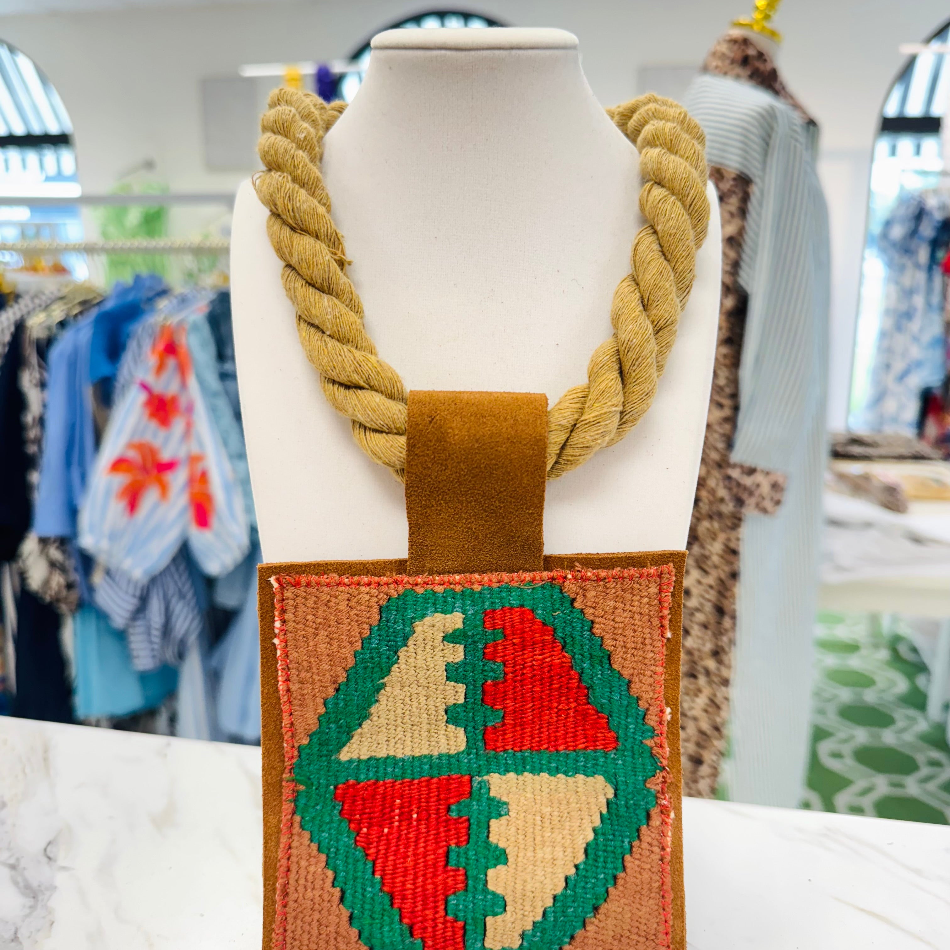 ORIJINAL Rope Pendant Necklace - Green/Red Patch