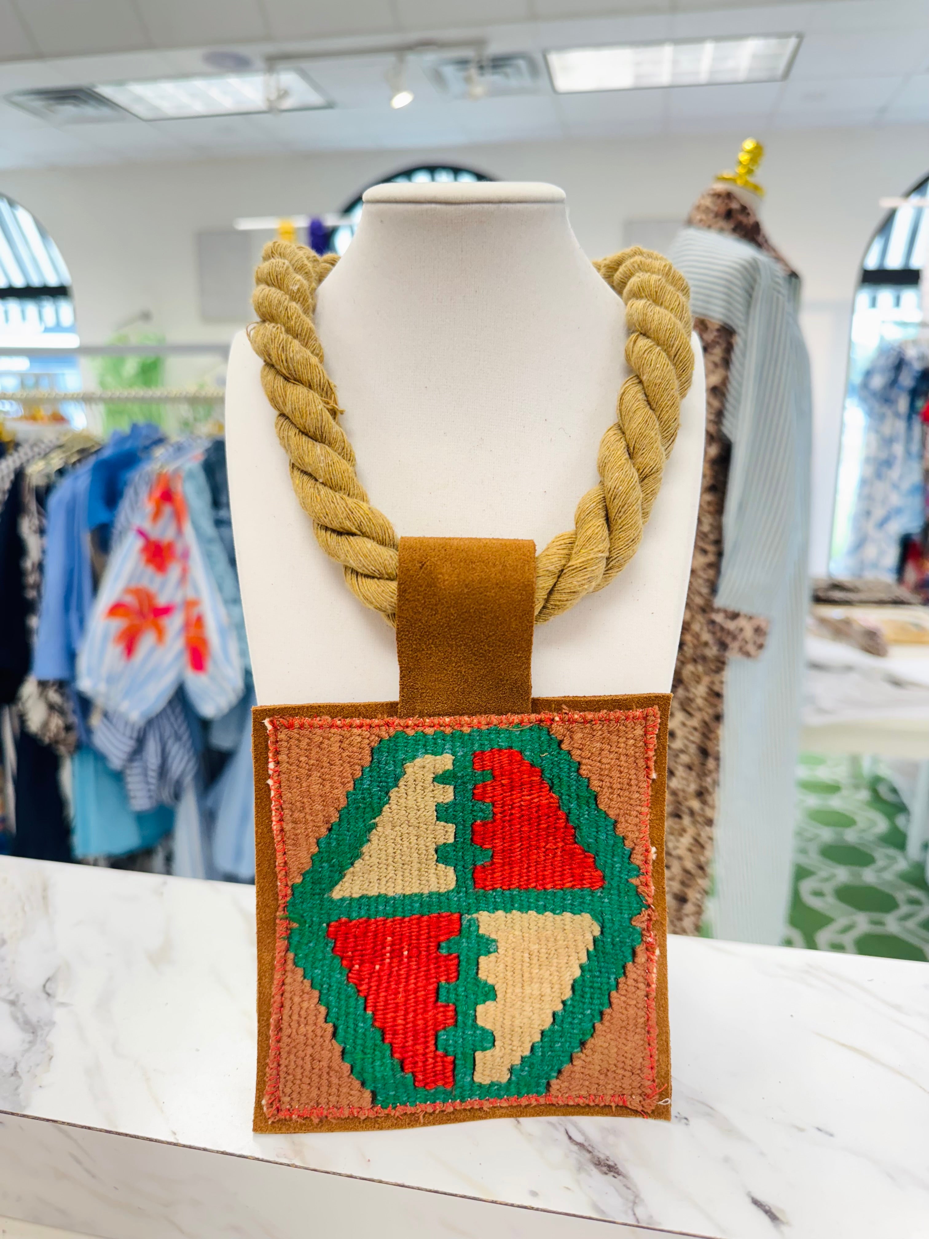 ORIJINAL Rope Pendant Necklace - Green/Red Patch