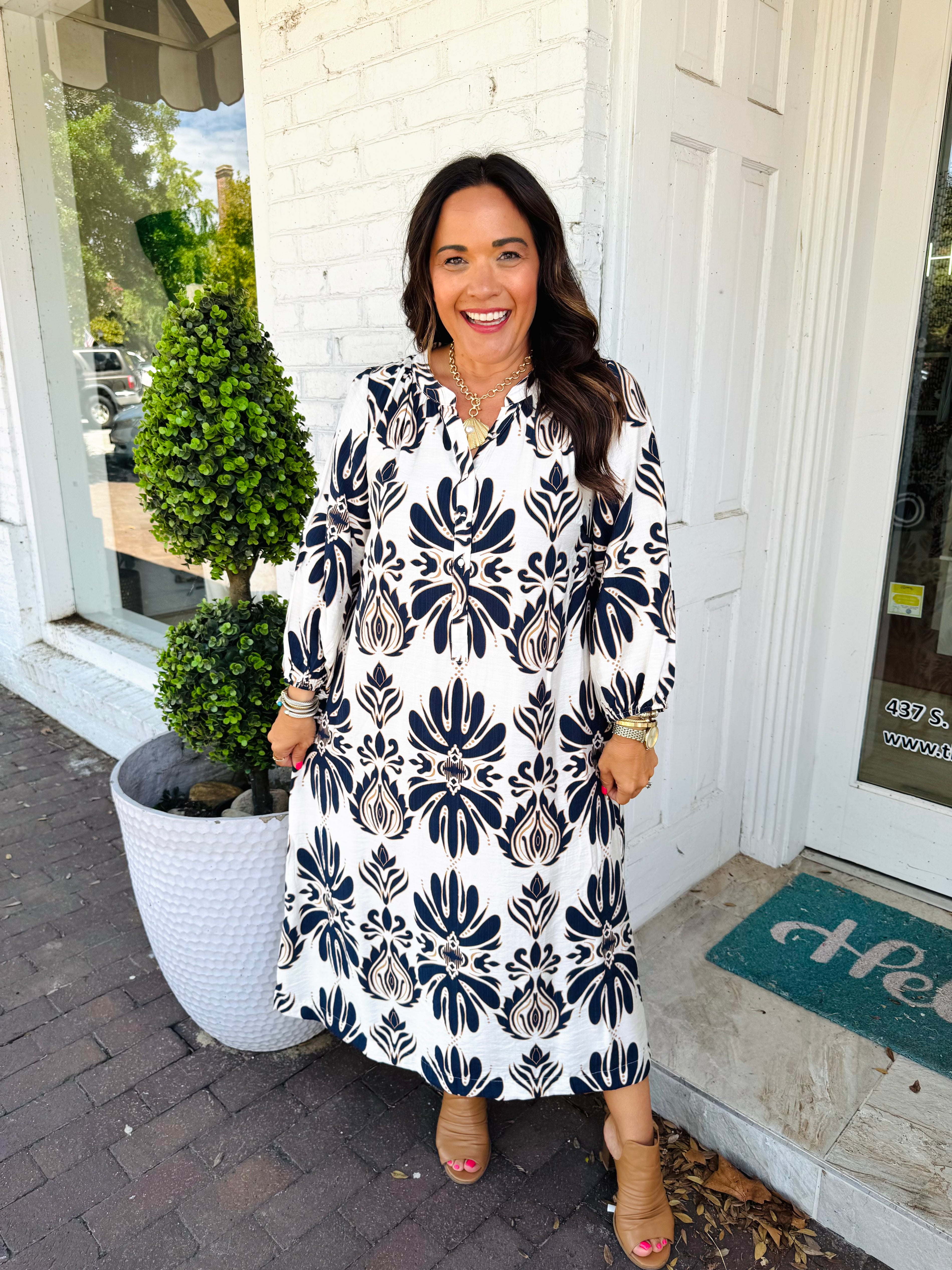 Waves of Elegance Dress (2 Colors)