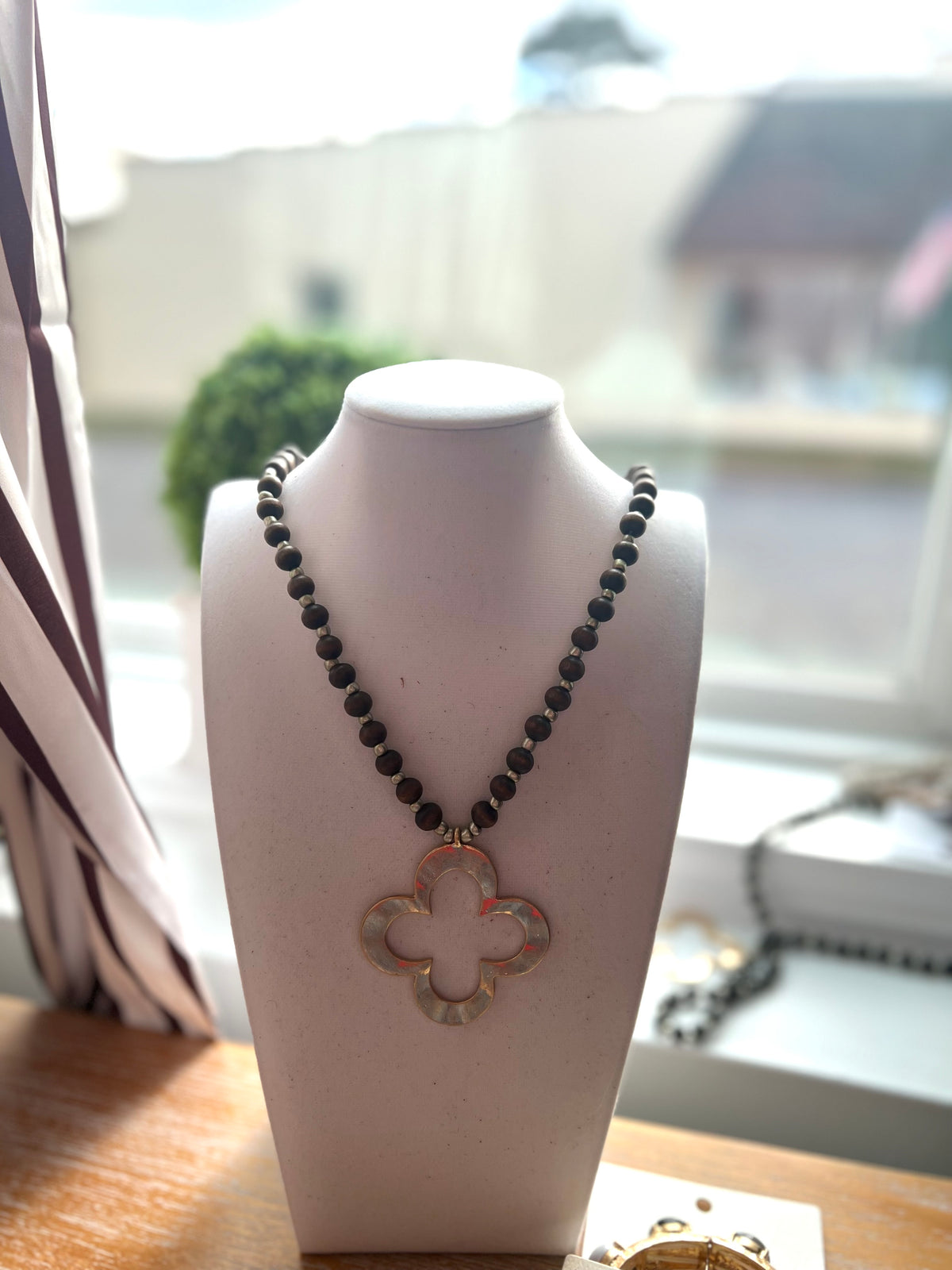 Clover Beaded Necklace