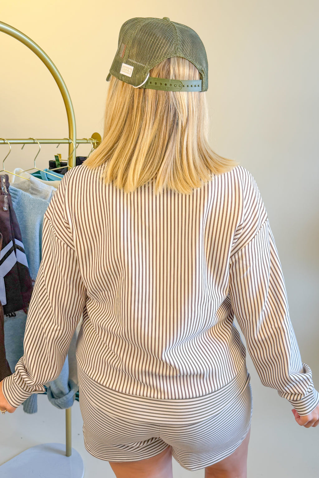 Do it All Lounge Pullover in Brown