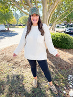 Oversized Chunky Knit Sweater in Ecru
