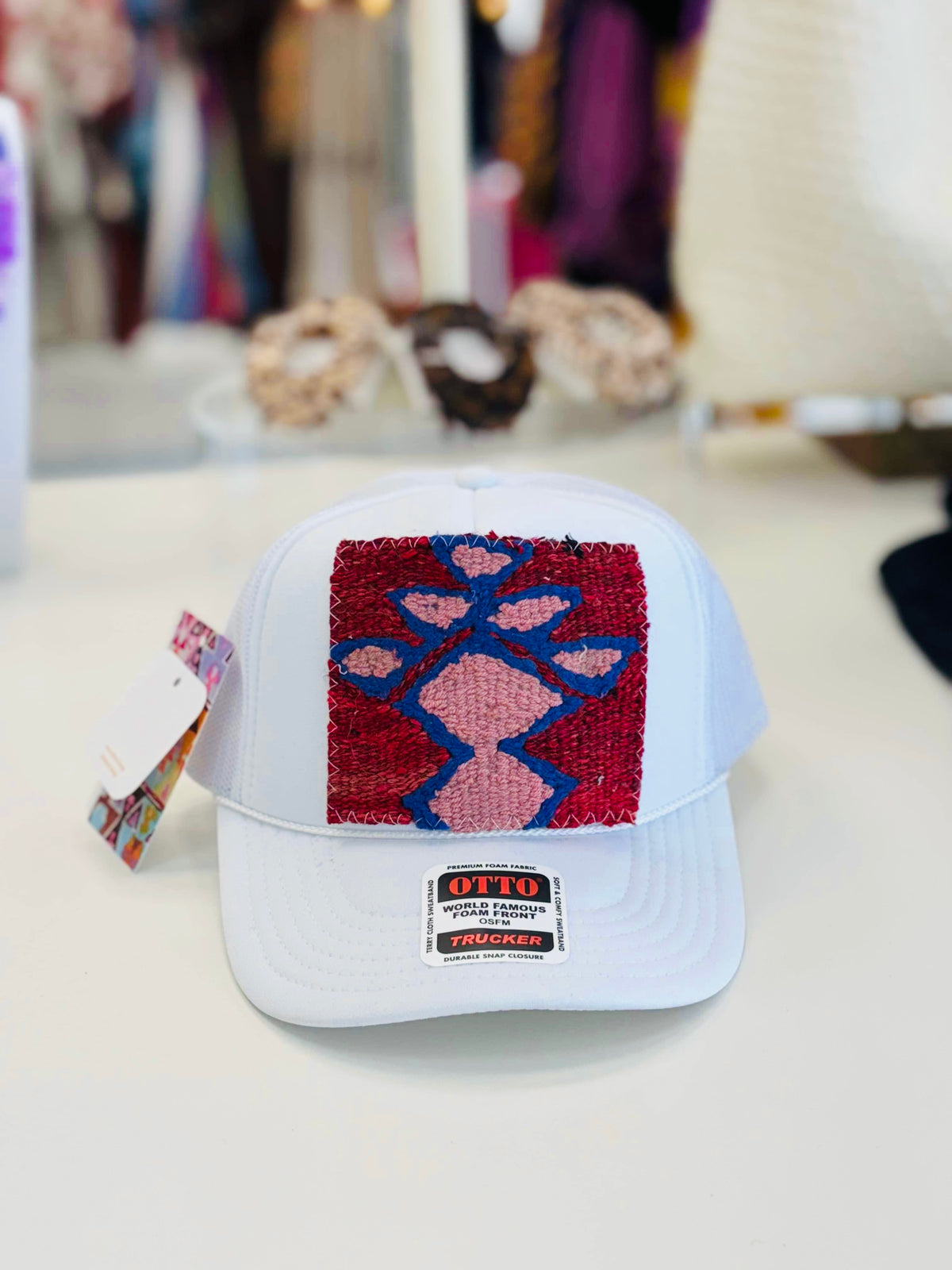 ORIJINAL Trucker Hat in White- Maroon/Blue/Pink Patch