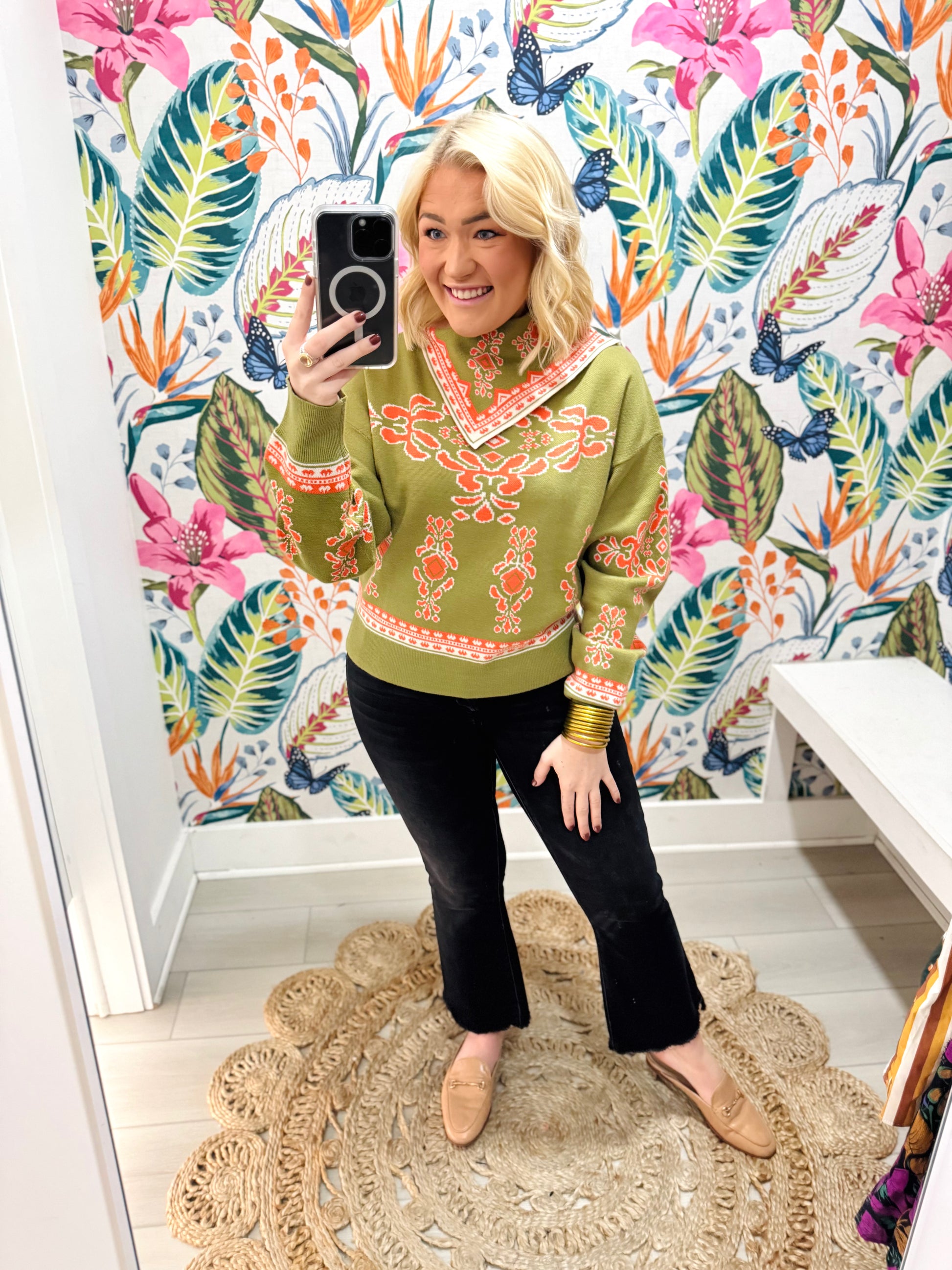 Colorado Scarf Sweater in Olive | THML