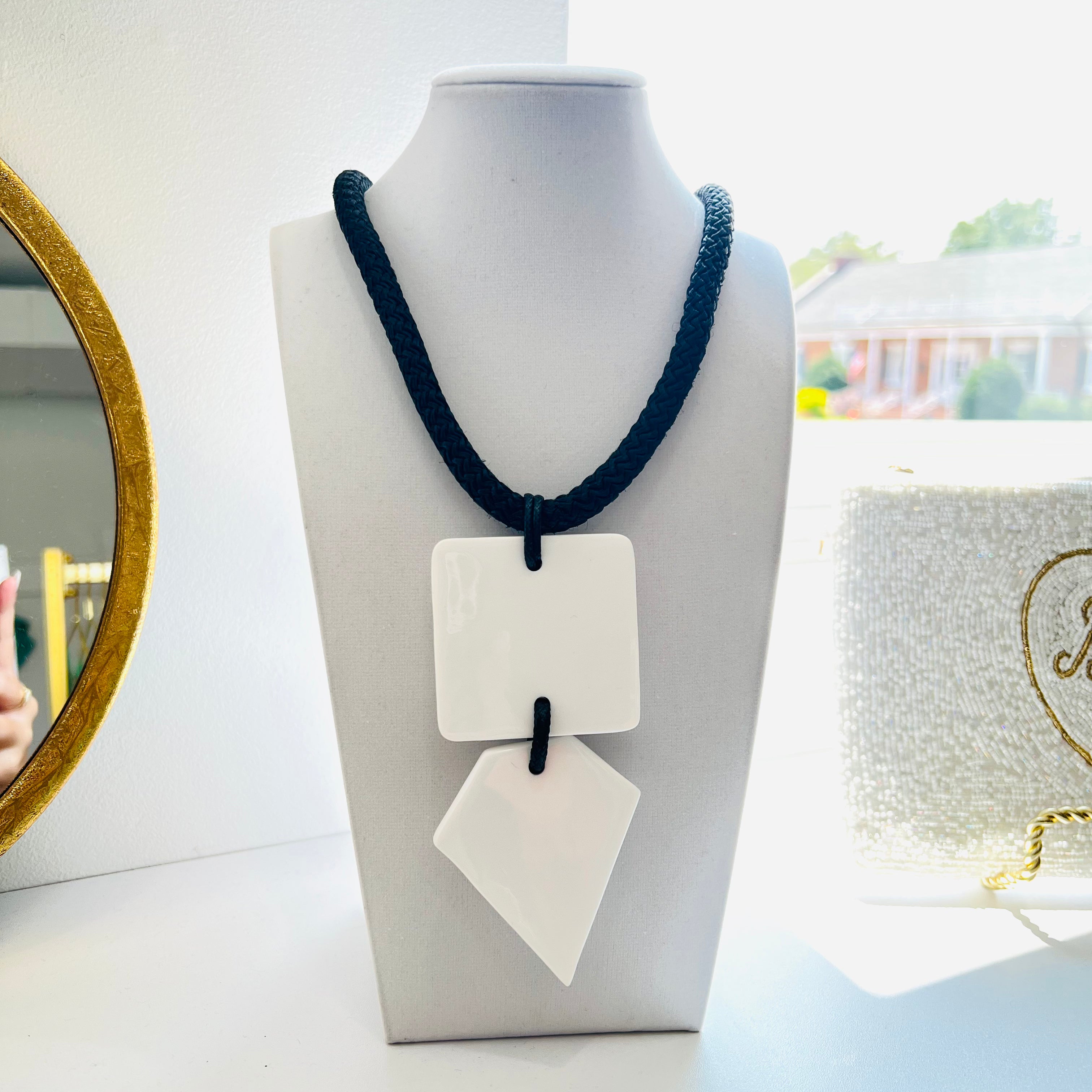 Chic City Necklace