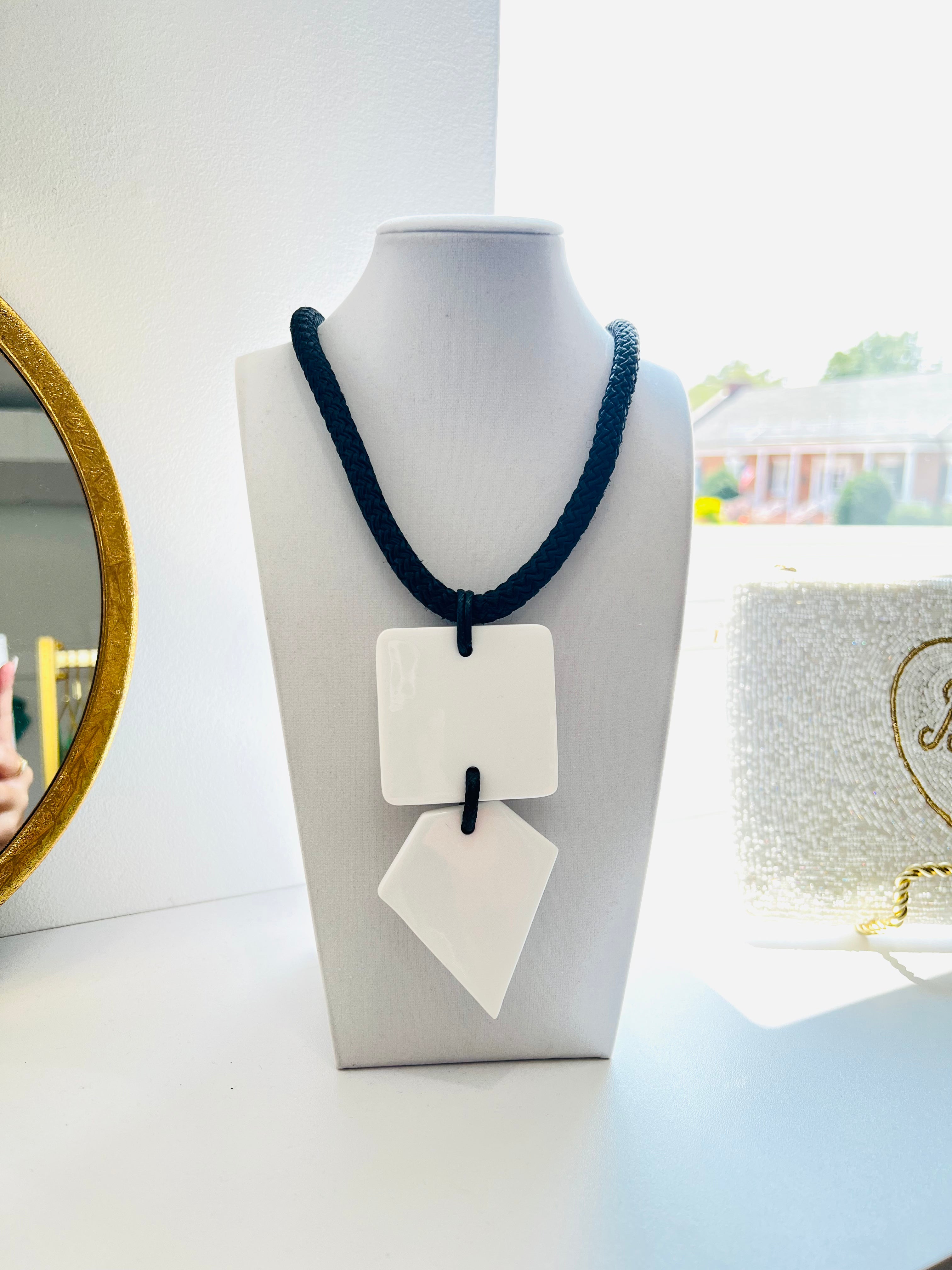 Chic City Necklace
