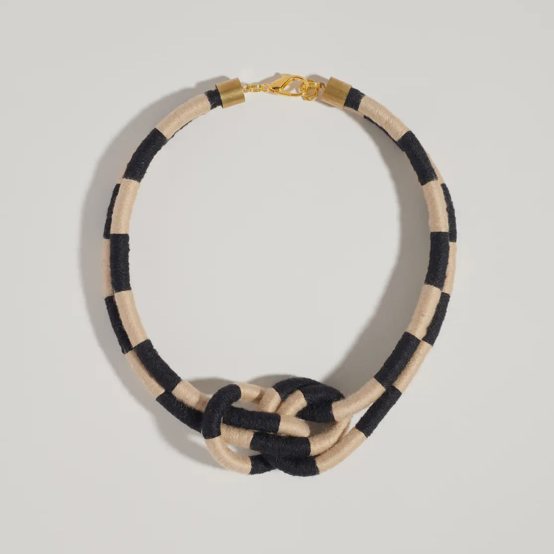 Knot Necklace-Black/Cream