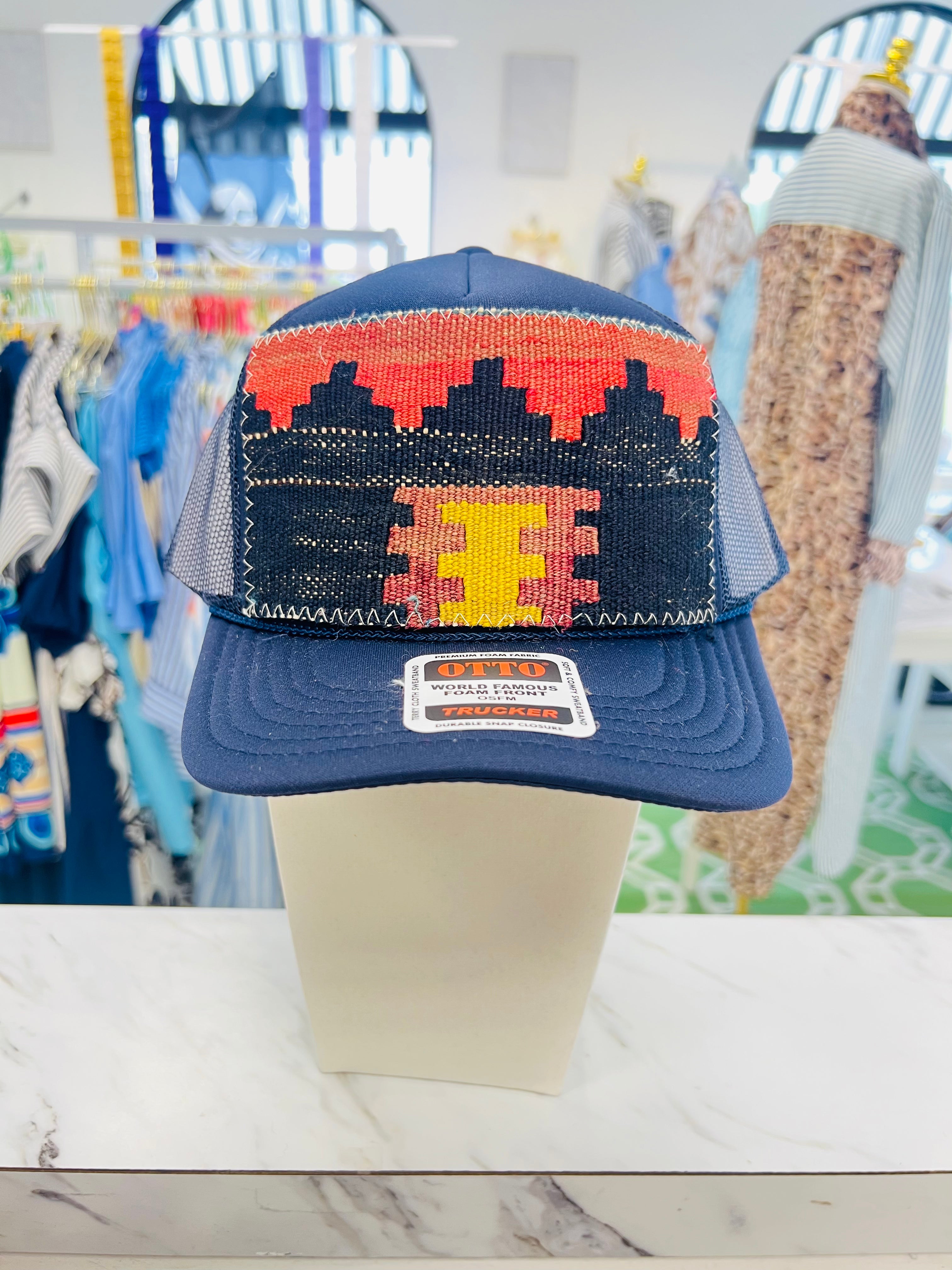 ORIJINAL Trucker Hat in Navy - Black/Red