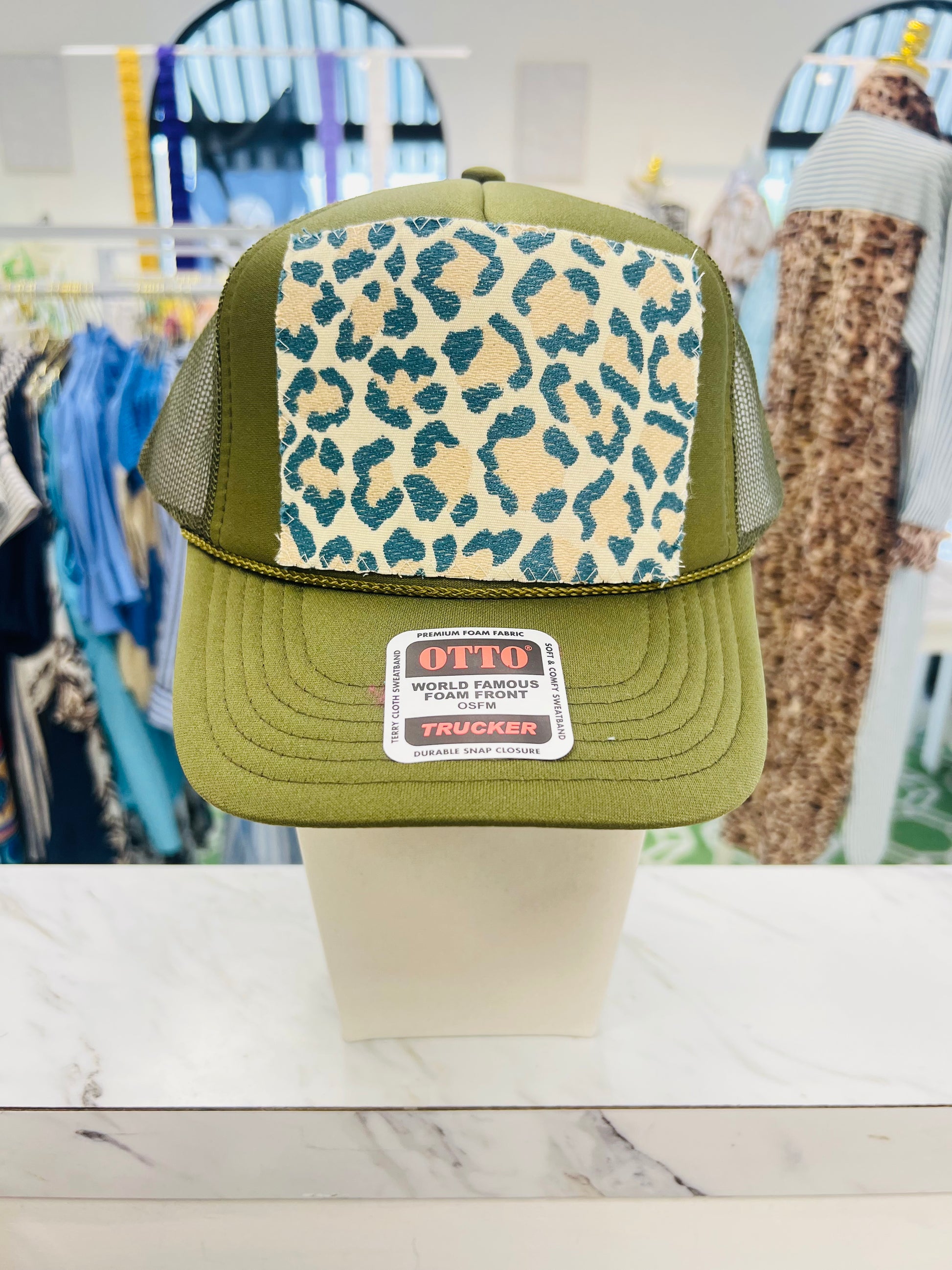 ORIJINAL Trucker Hat in Olive - Blue Leopard