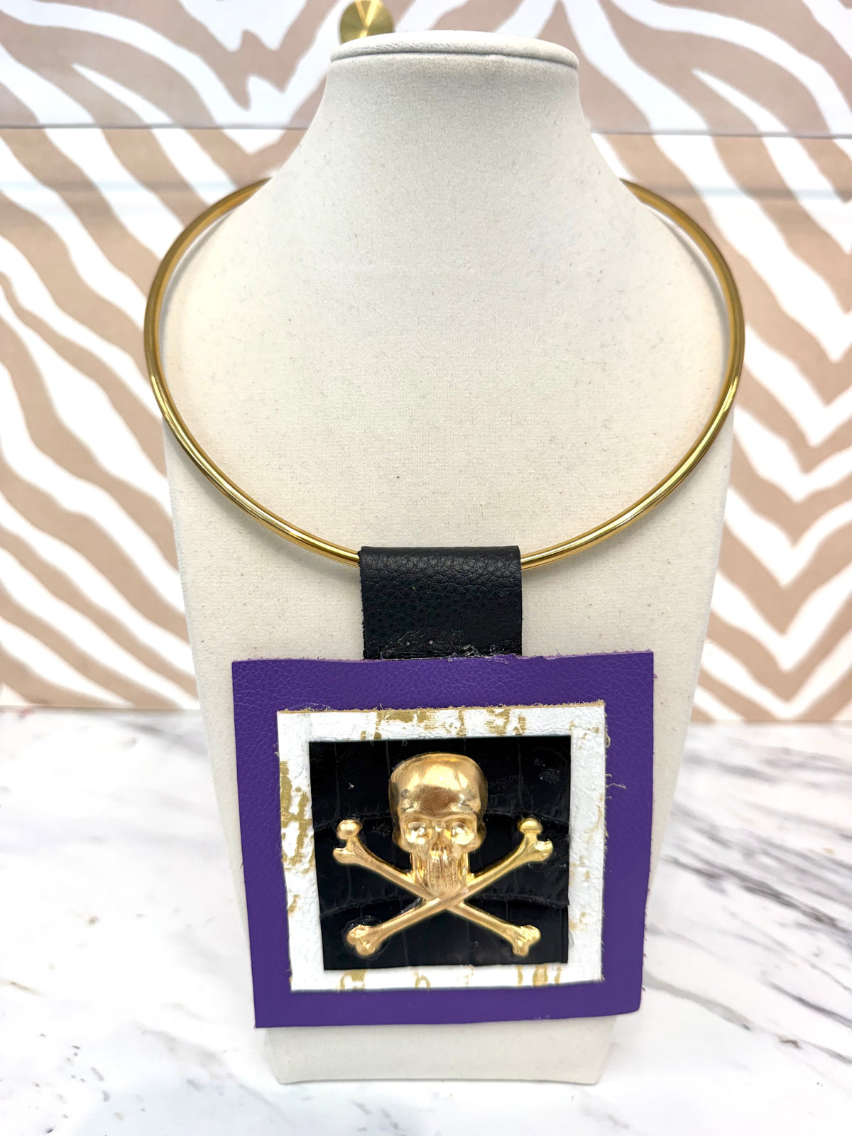 Skull Pendant - 16