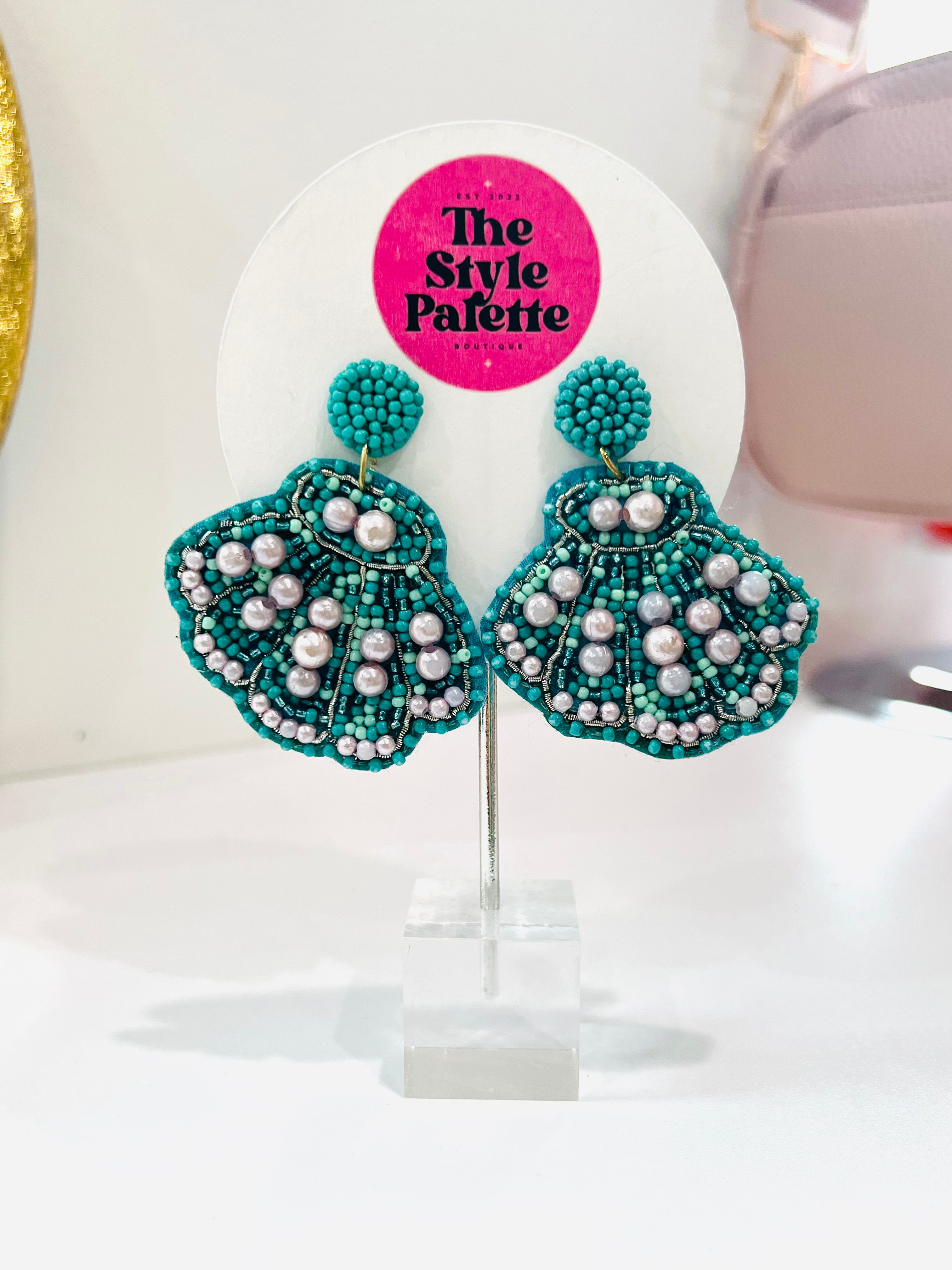Pearl Clam Earrings