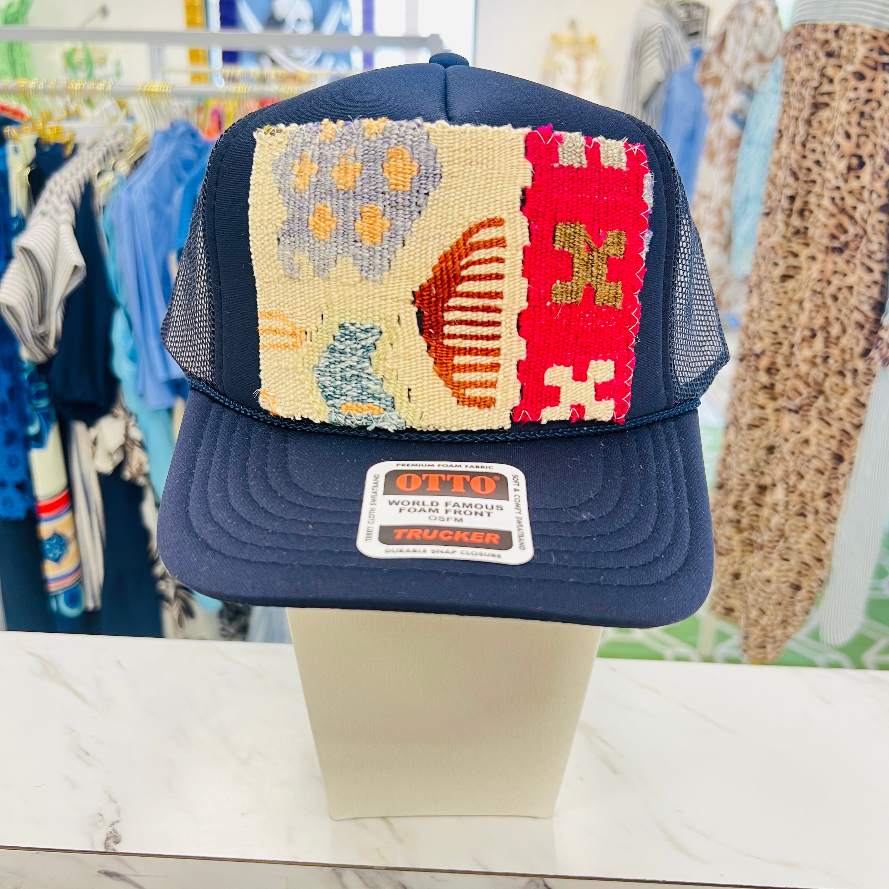 ORIJINAL Trucker Hat in Navy - Fuchsia/Cream