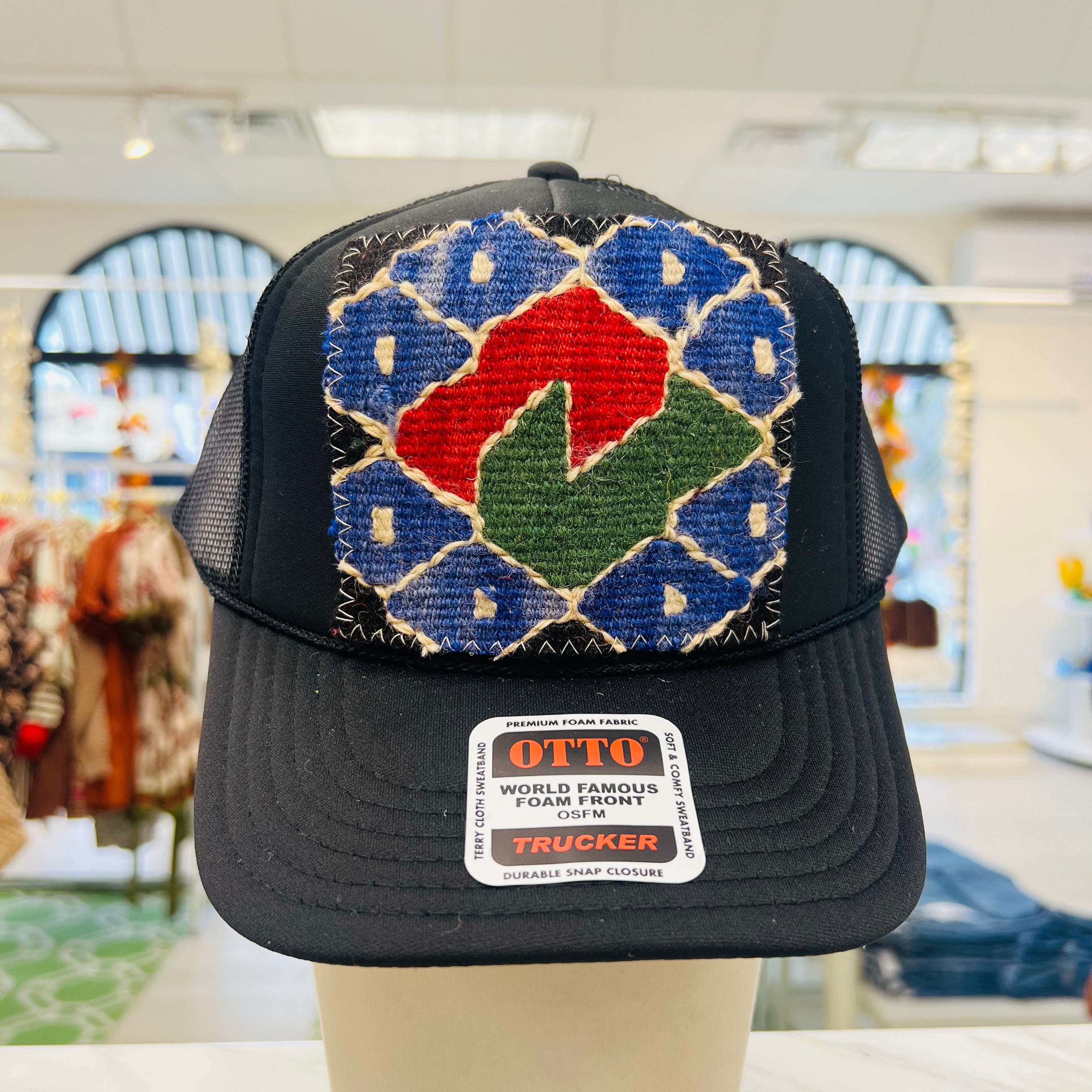 ORIJINAL Trucker Hat in Black - Blue/Red/Green Patch