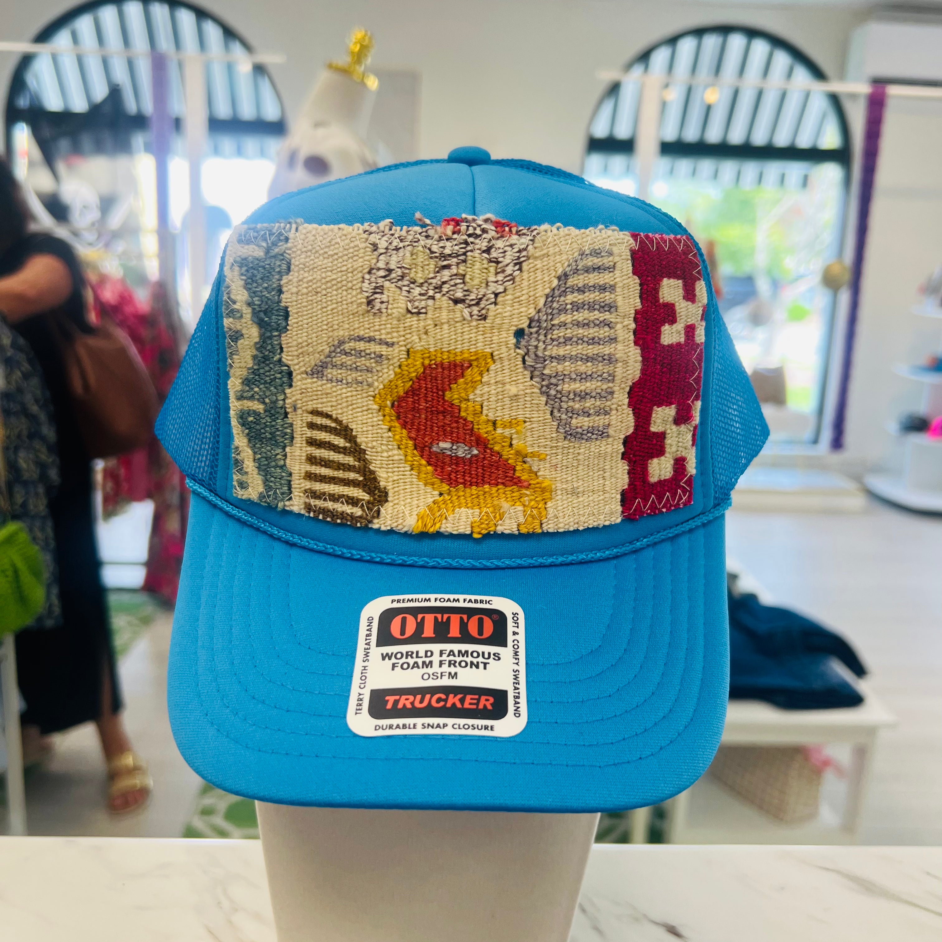 ORIJINAL Trucker Hat in Blue- White/Pink/Blue