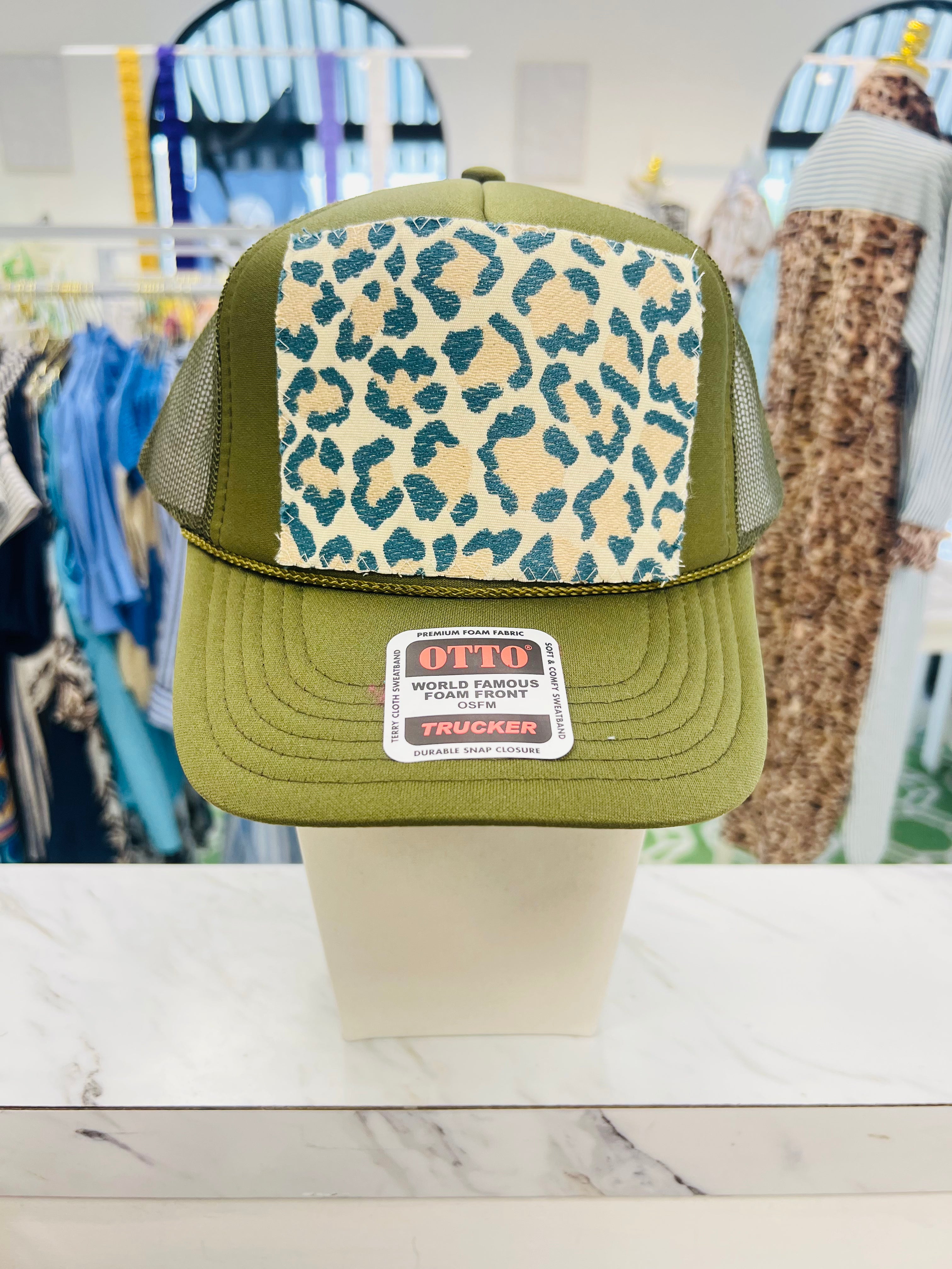 ORIJINAL Trucker Hat in Olive - Blue Leopard