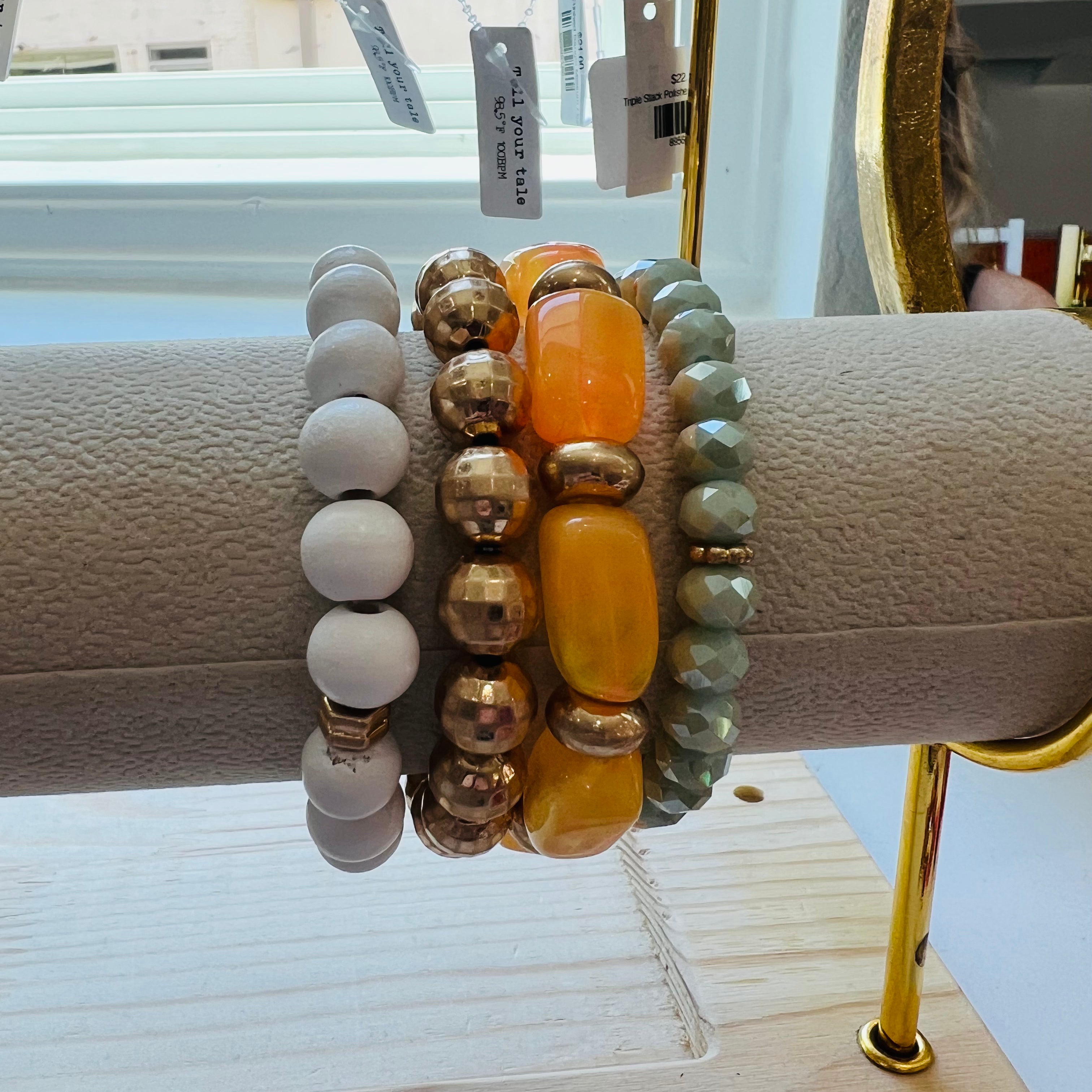 On The Move Braclet Set