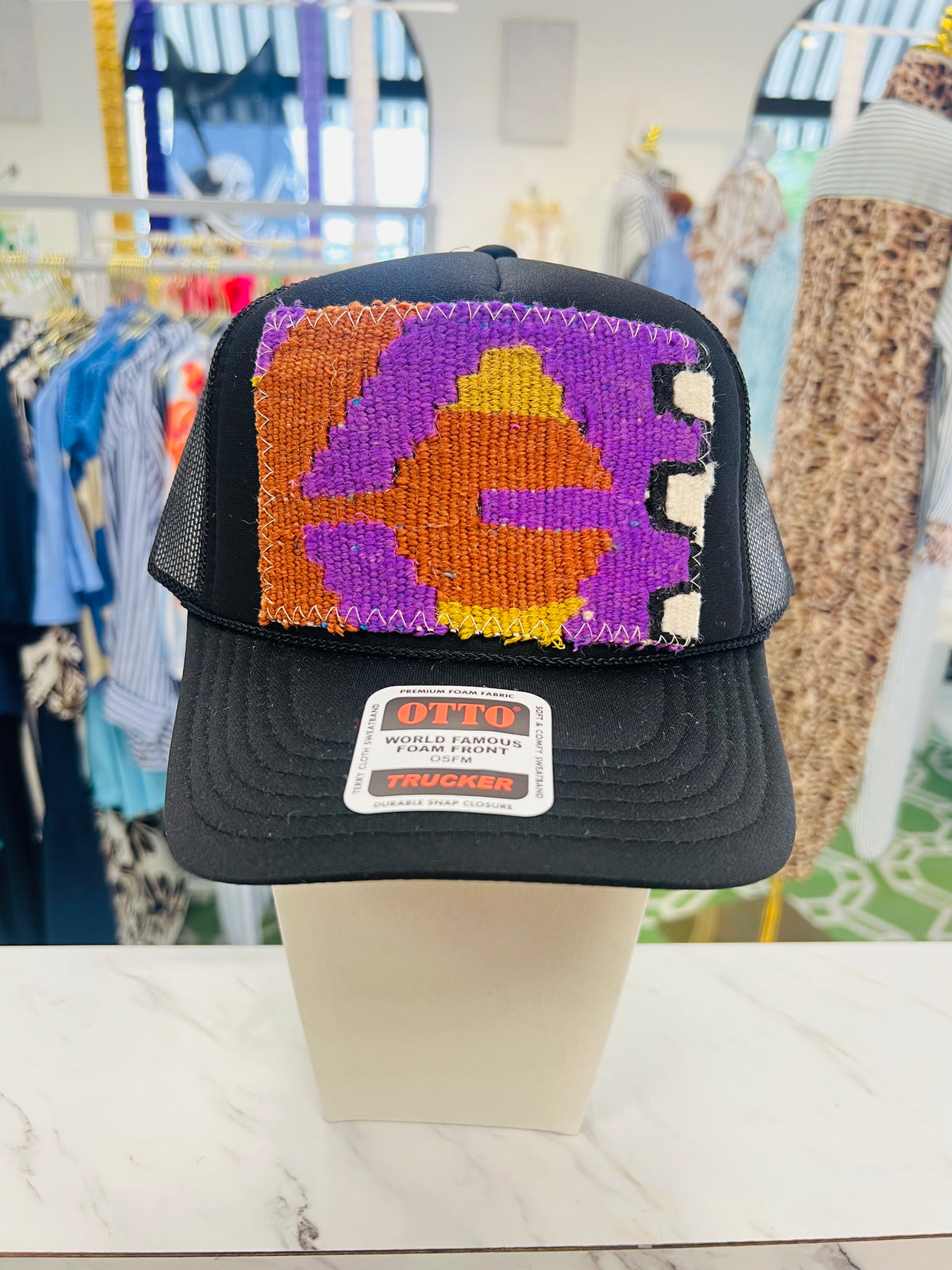 ORIJINAL Trucker Hat in Black - Purple/Rust
