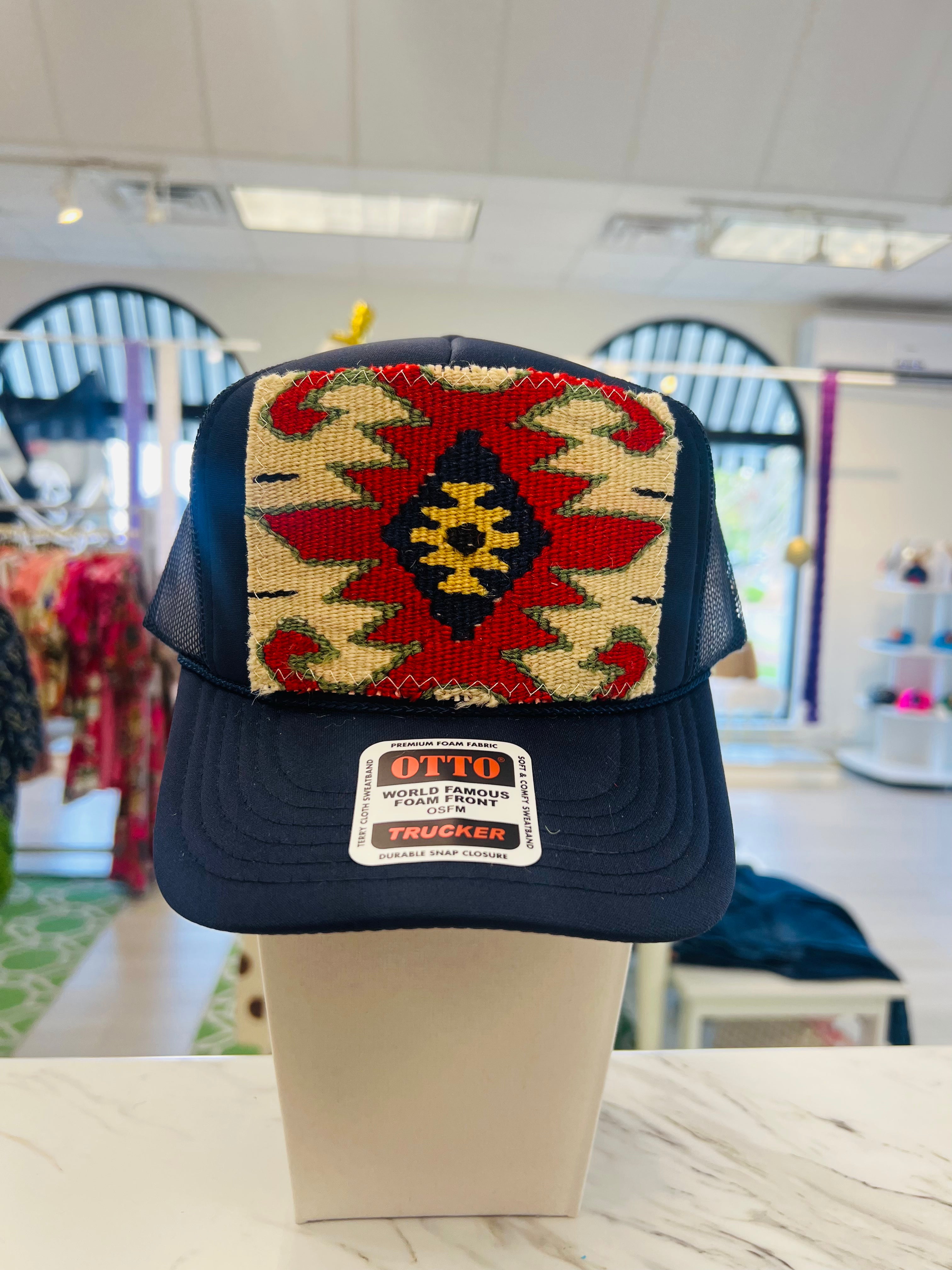 ORIJINAL Trucker Hat in Navy - Cream/Red/Navy