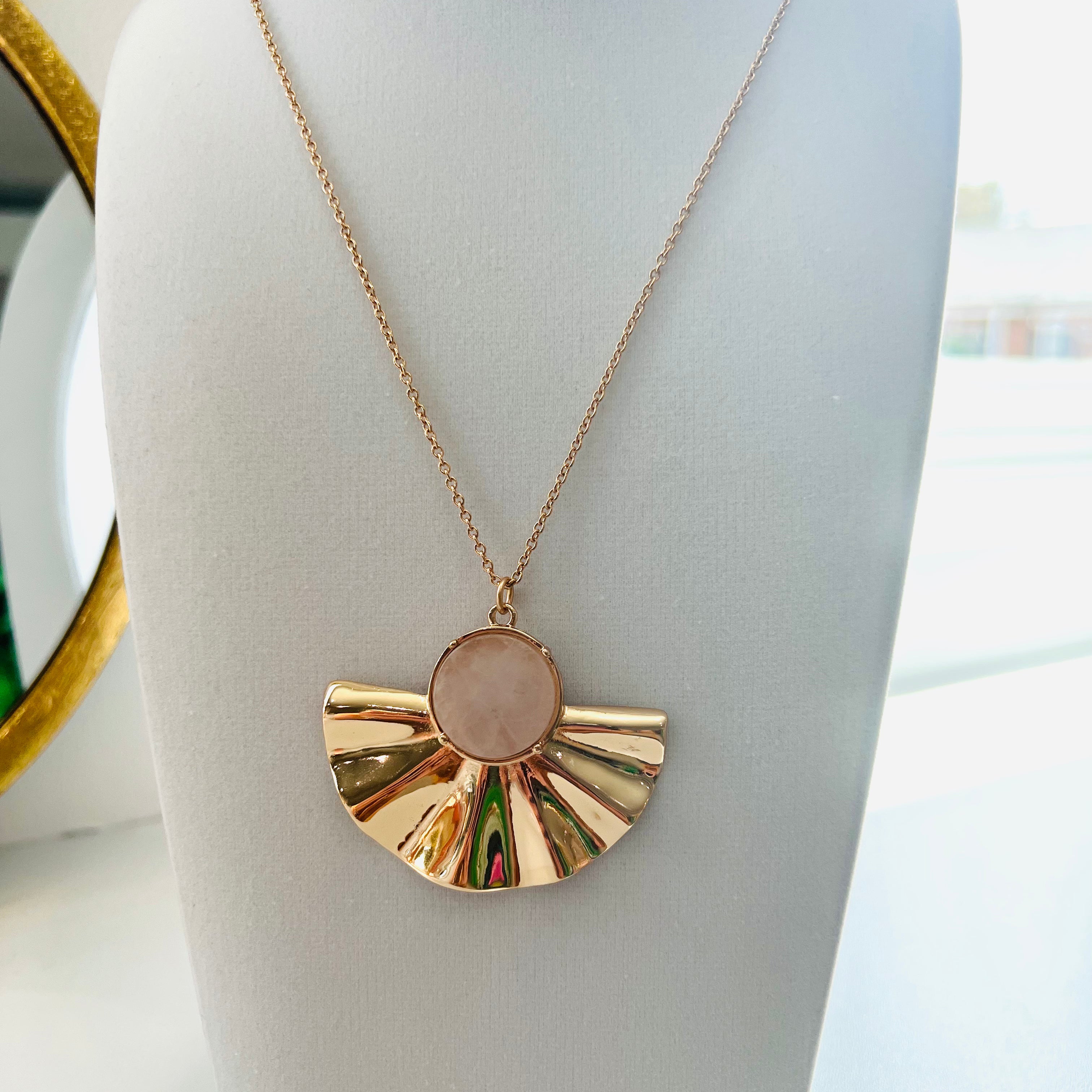Rose Quarts Pendent Necklace