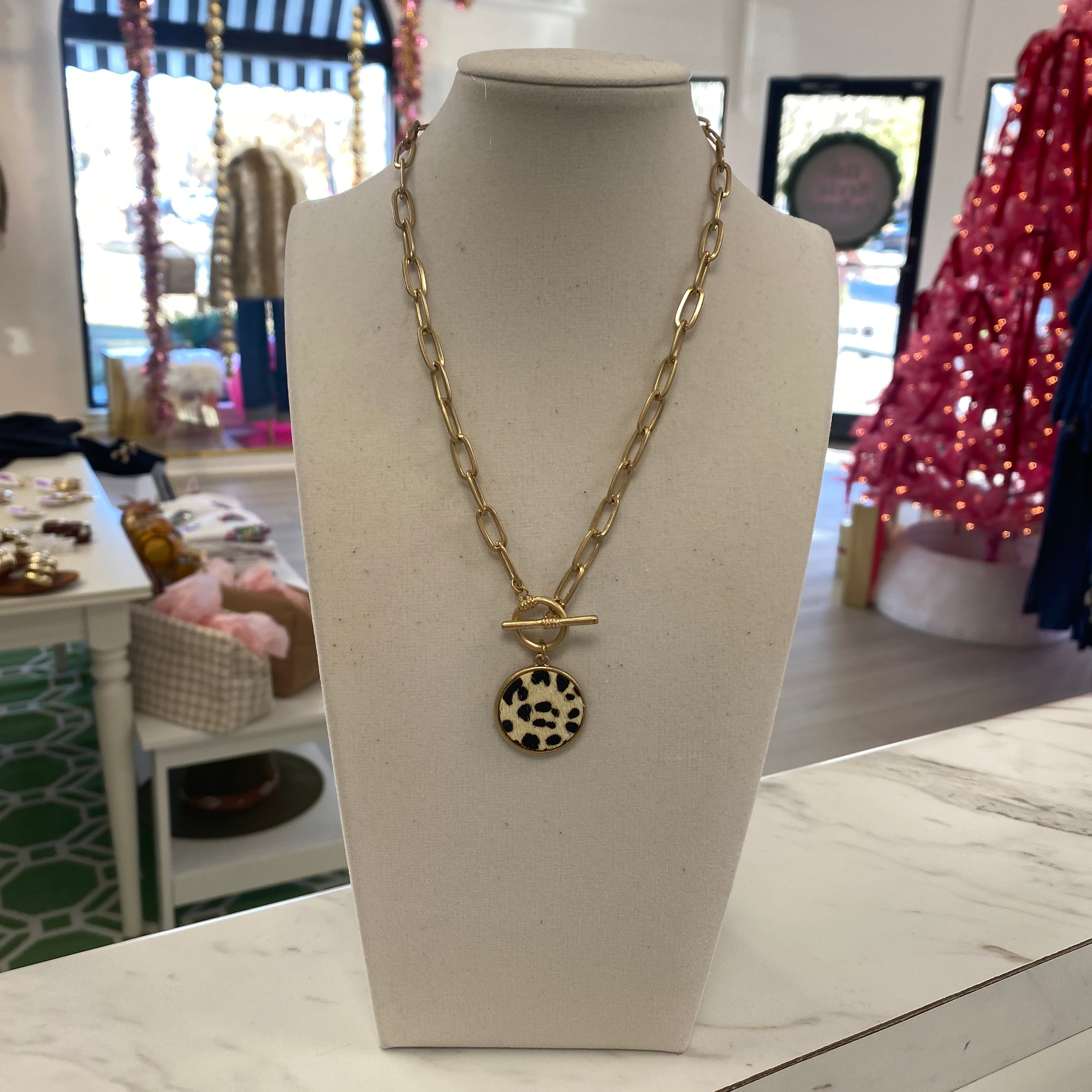 In The Wild Chain Necklace
