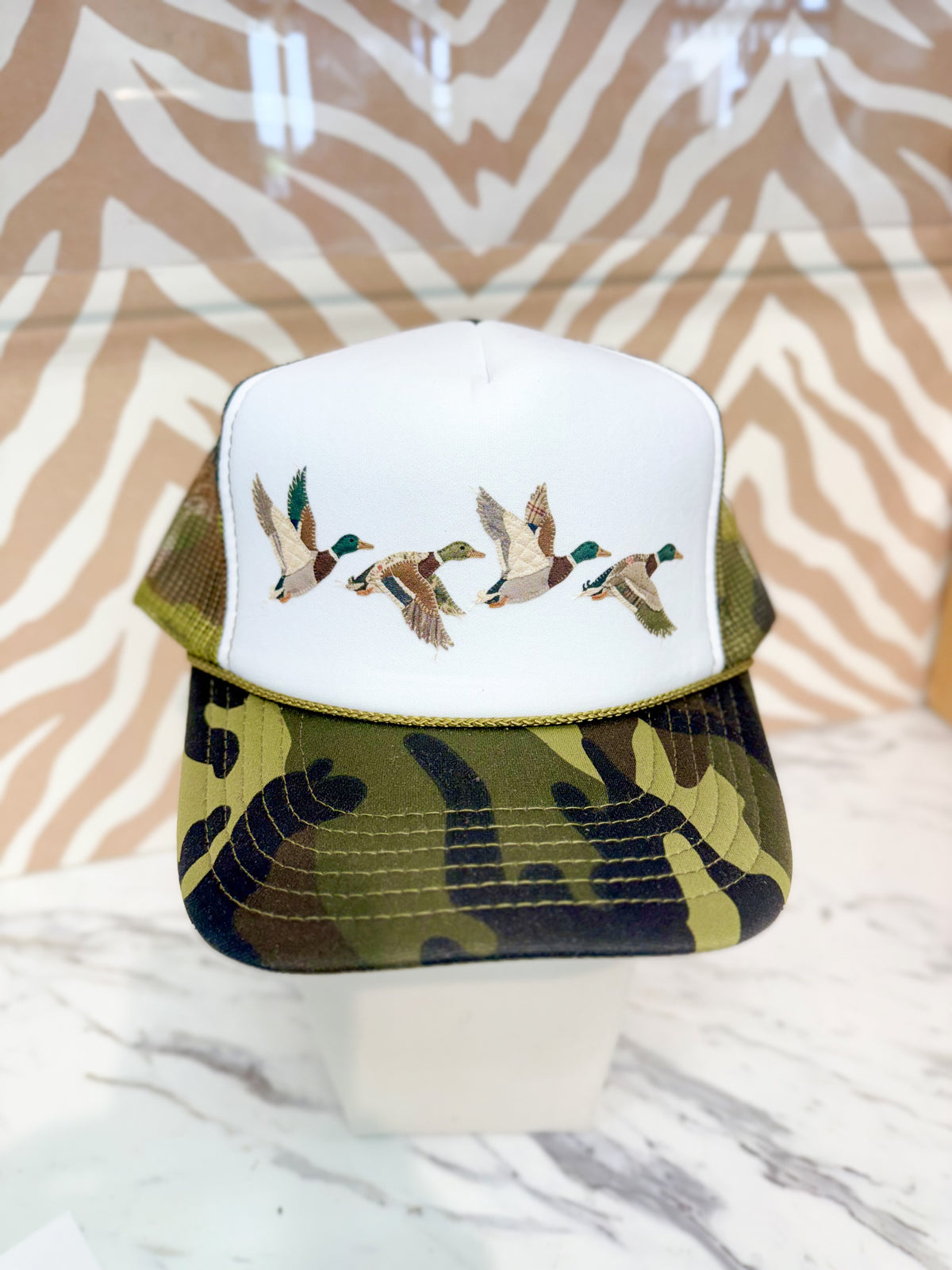Vintage Flying Mallards Trucker Hat in Camo/White