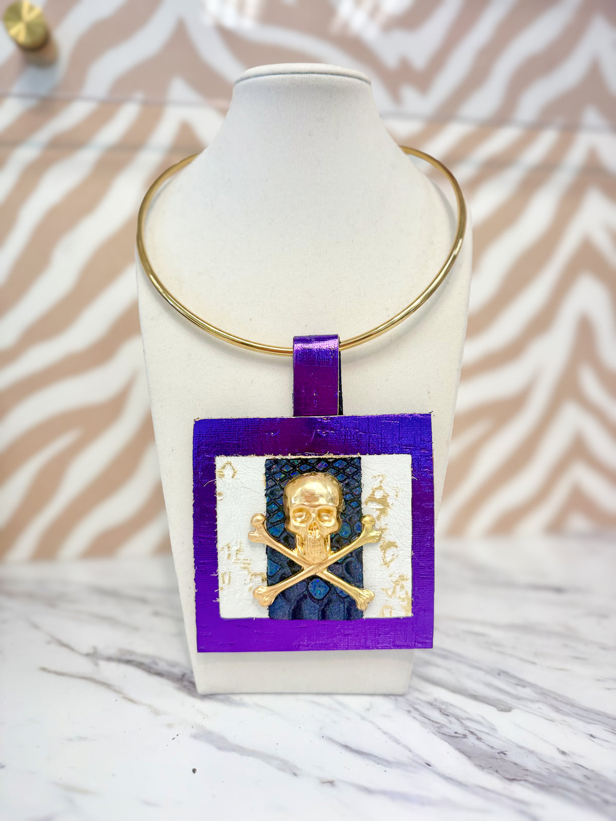 Skull Pendant - 17