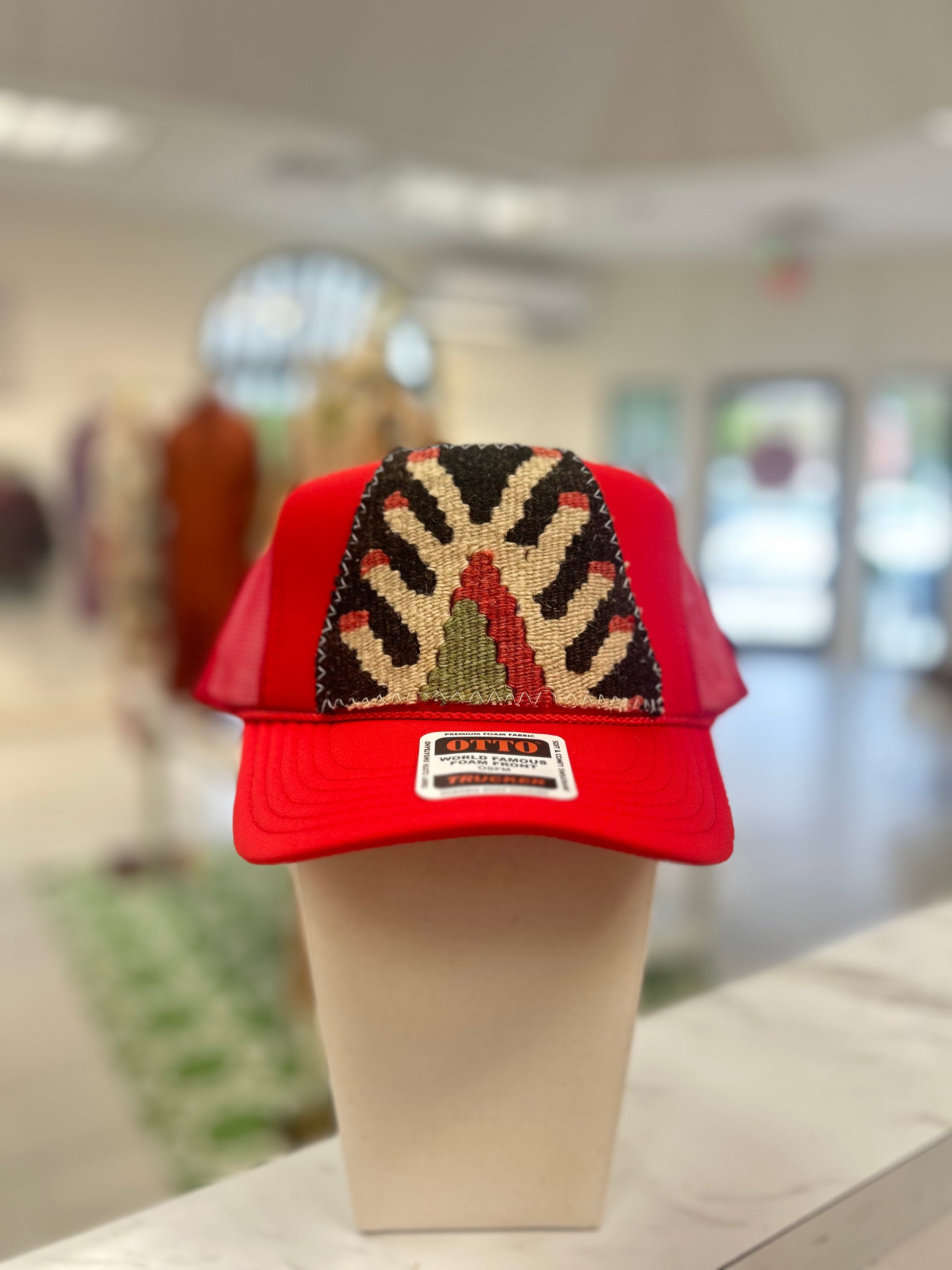 ORIJINAL Trucker Hat in Red - Green/Brown/Tan Patch