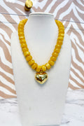 Marble Beaded Small Gold Heart Pendant Necklace in Yellow
