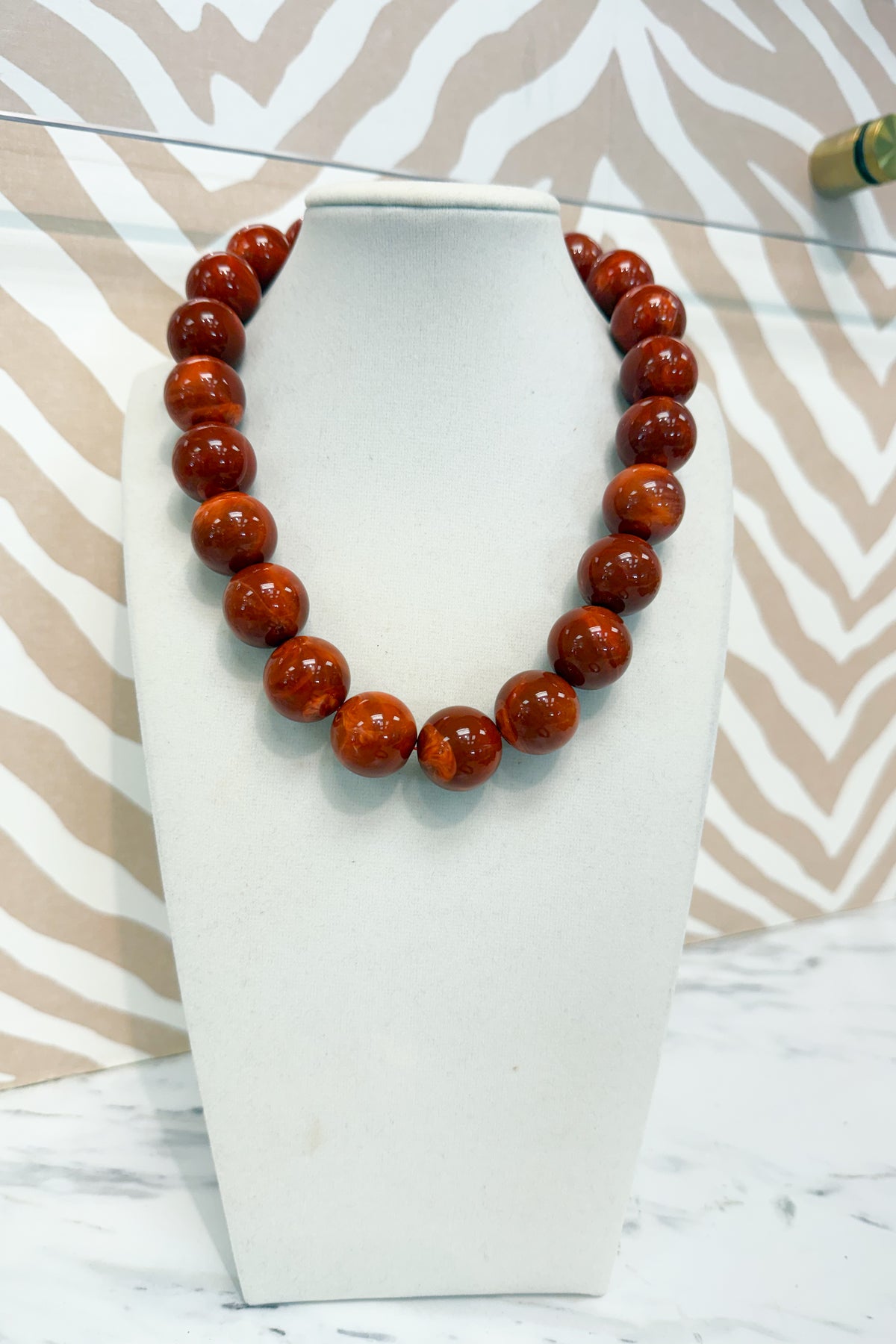 Circle Marble Beaded Necklace in Rust