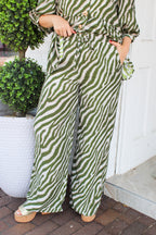 Wild Chase Pants - Olive