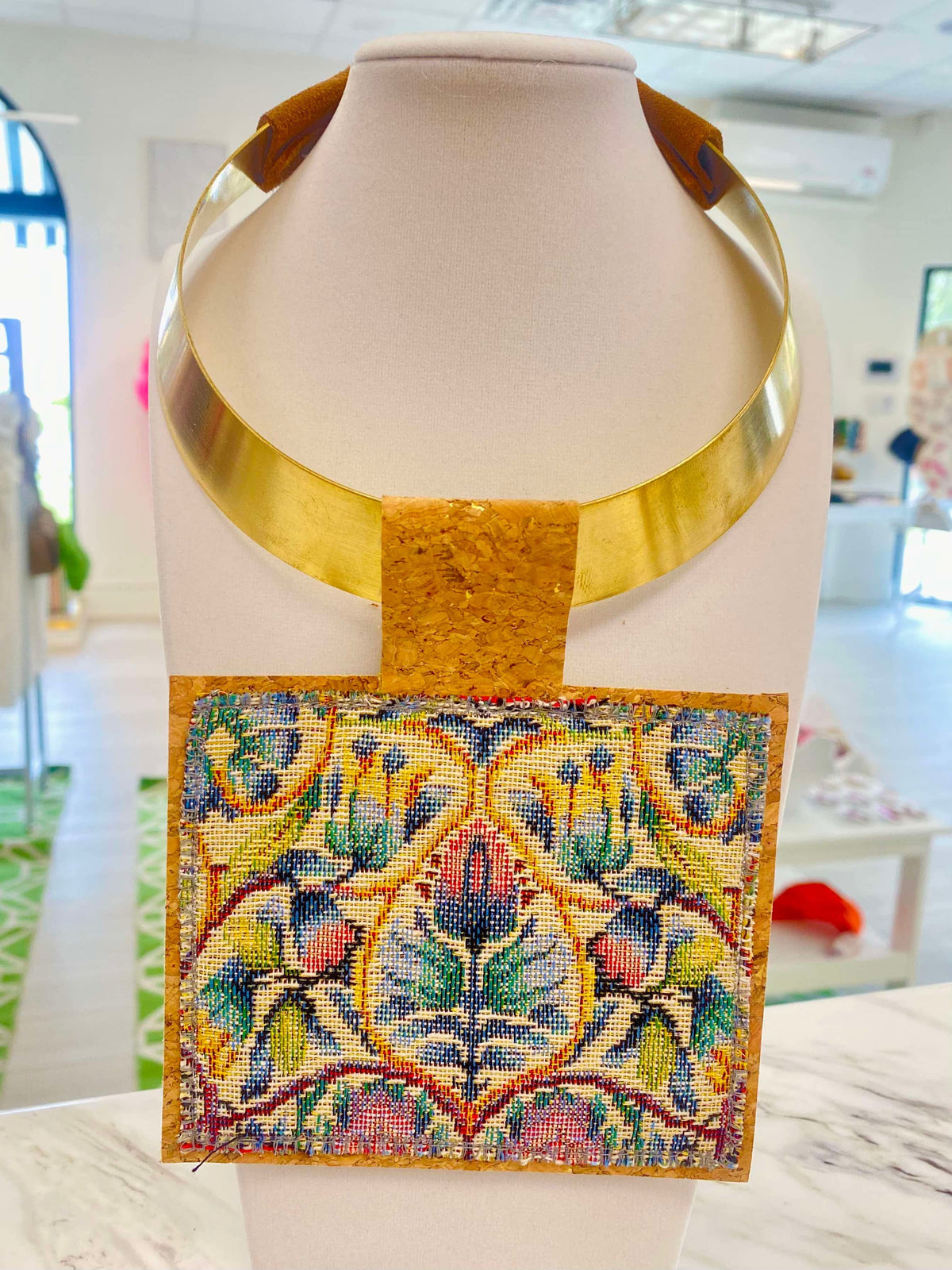 ORIJINAL Brass Pendant Necklace - Pastel Flowers