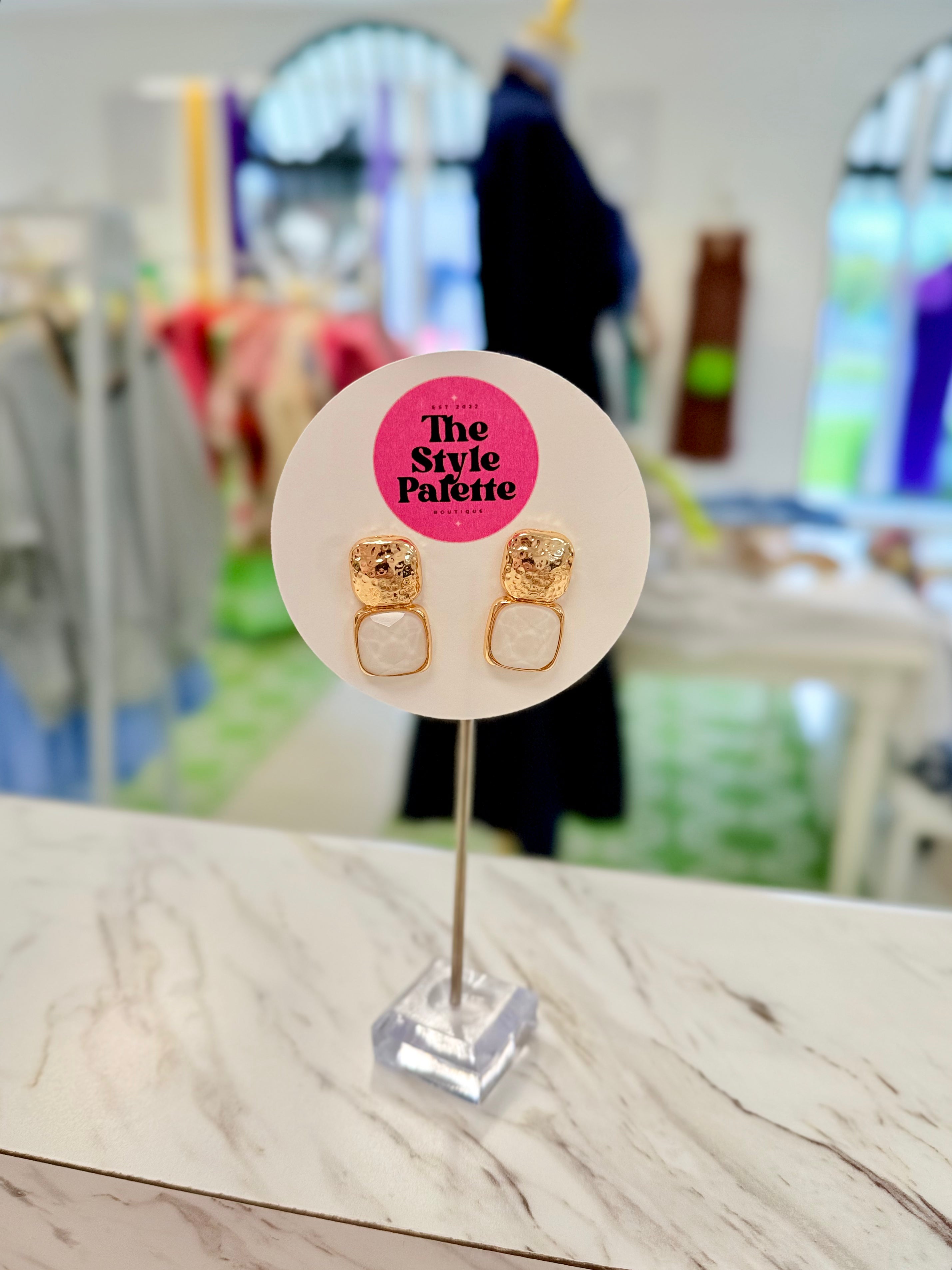Neutral Timeless Earrings